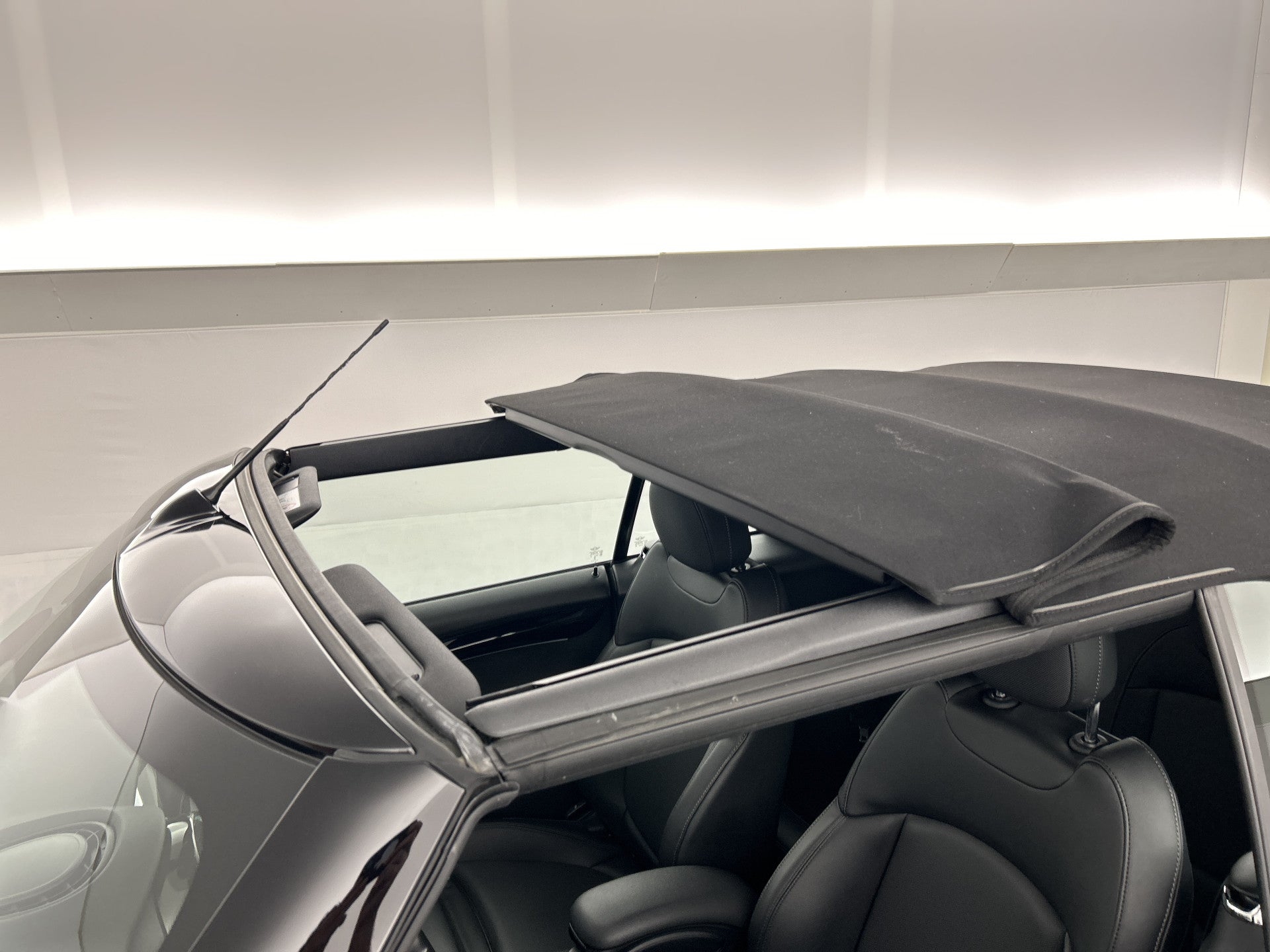 MINI Cooper Cabrio Mini 1.5 Camden/Leder/Carplay/LED/Clima/Navi 45650699 afbeelding 23 hexon-img:83a6fb1d98874766