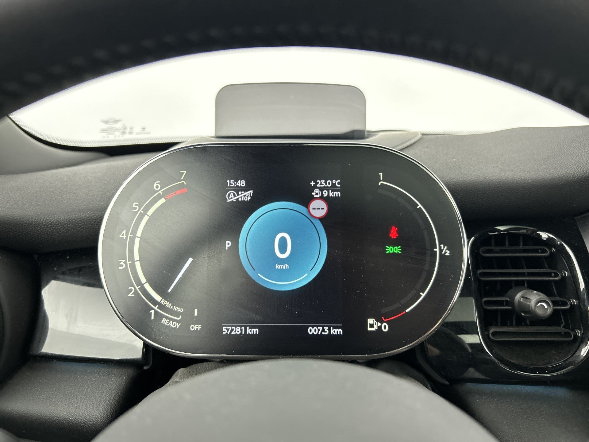 MINI Cooper Mini 1.5 Camden Plus Pano-dak/Head-Up Display/Camera/Leder 54396301 afbeelding 13 hexon-img:cb17389b8a2e2cc3
