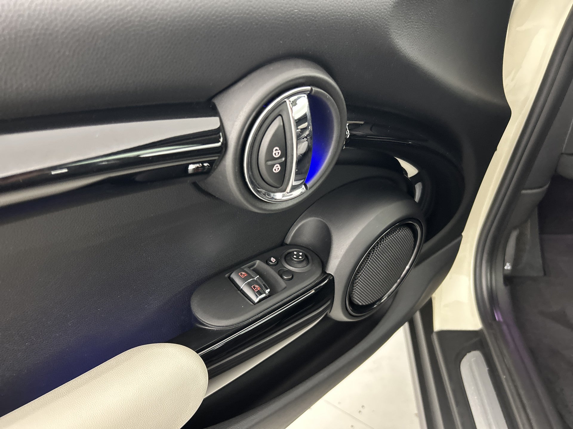 MINI Cooper 1.5 136 PK Aut. Heddon Street Ed. Pano-dak/Sportstoelen/Carplay 54513288 afbeelding 43 hexon-img:2b37f340bcabf595