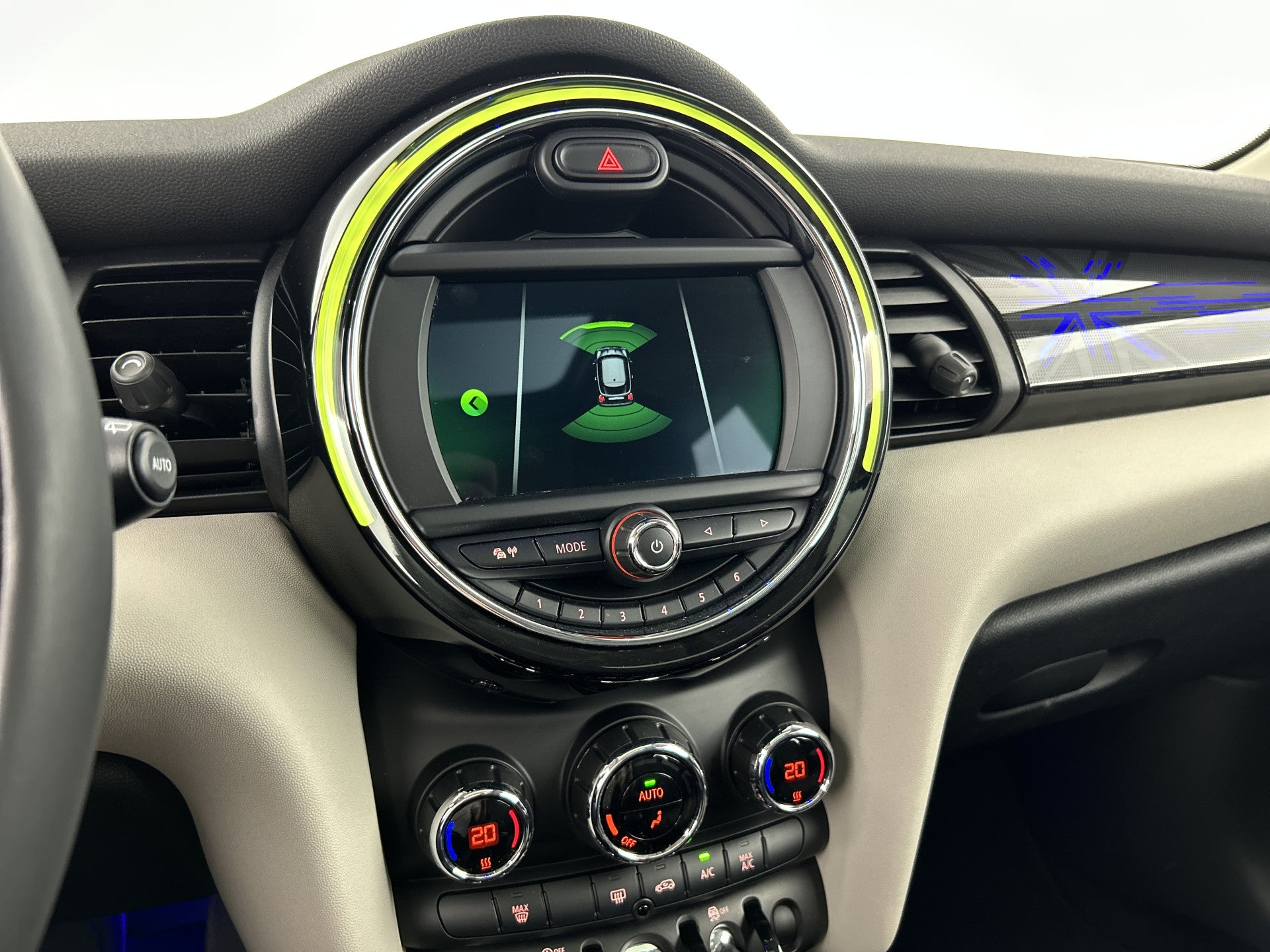 MINI Cooper 1.5 136 PK Aut. Heddon Street Ed. Pano-dak/Sportstoelen/Carplay 54513288 afbeelding 45 hexon-img:2ccce0914074f019