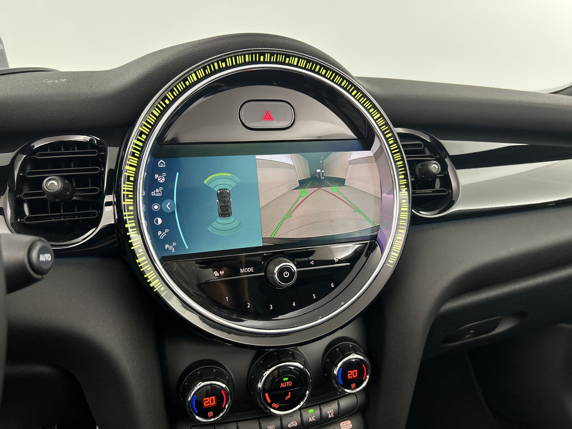 MINI Cooper Cabrio 1.5 John Works Camera/Yours-Leder/Head-Up Display/Keyless 54837066 afbeelding 42 hexon-img:255f957eb402d4fd