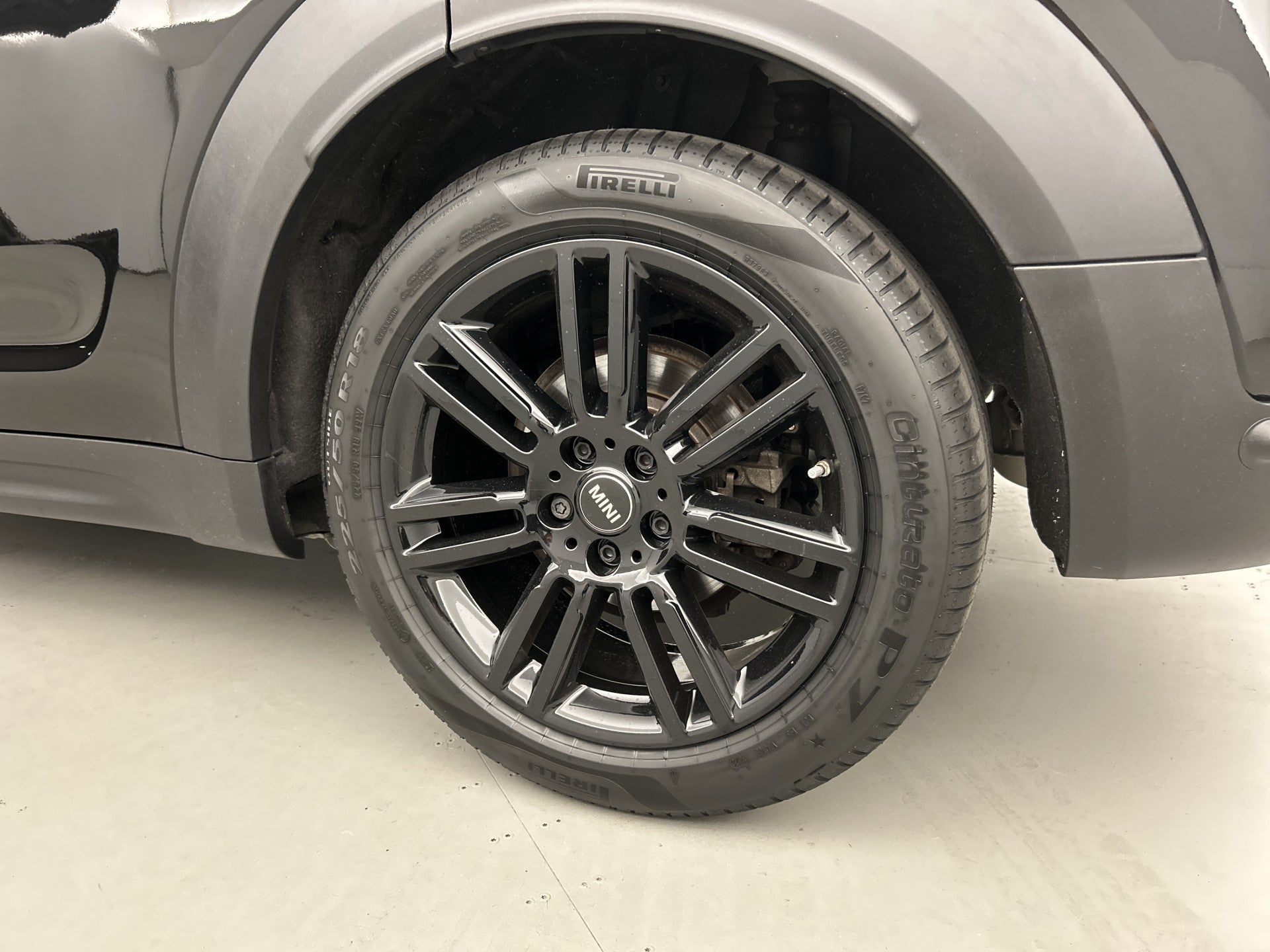 MINI Countryman 1.5 Aut. Cooper Longstone Black-Ed Pano-dak/Leder/Camera 55701120 afbeelding 30 hexon-img:d3615d42f0f4638a
