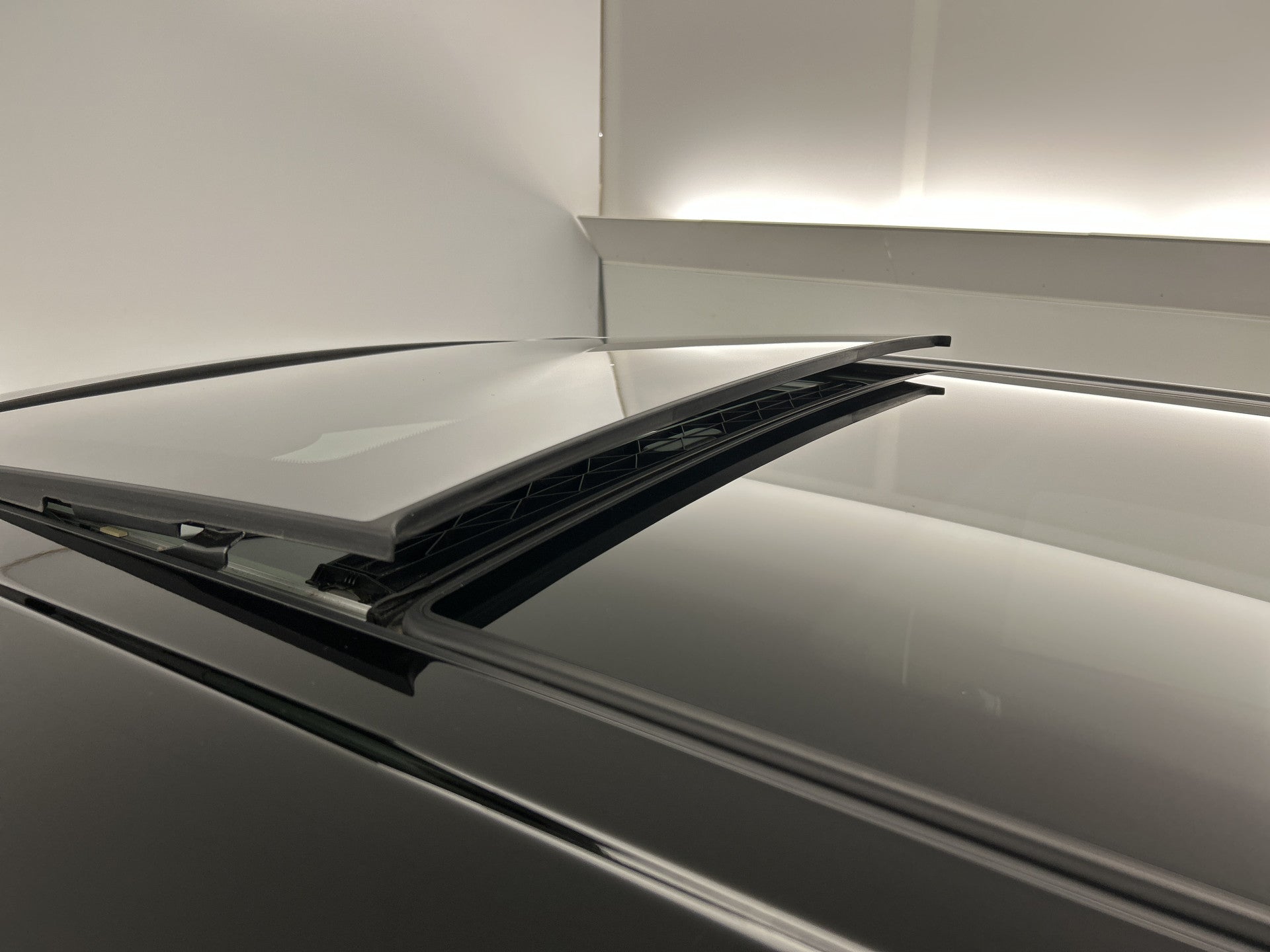 MINI Countryman 1.5 Aut. Cooper Longstone Black-Ed Pano-dak/Leder/Camera 55701120 afbeelding 4 hexon-img:eb08cd110f1e8927