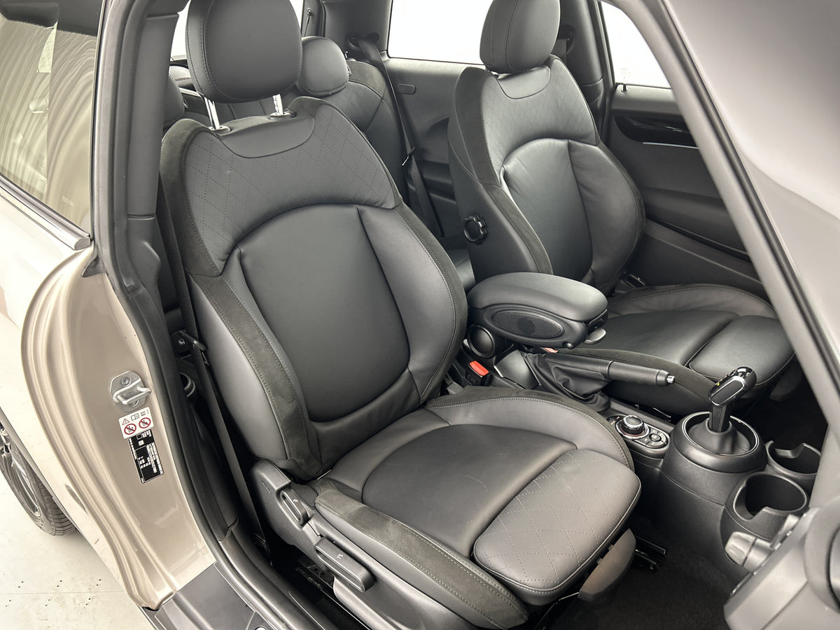 MINI Cooper 1.5 Aut. Premium Pano-dak/Leder/Sportstoelen/Camera/Keyless 56632503 afbeelding 25 hexon-img:14721c86fc8240f0