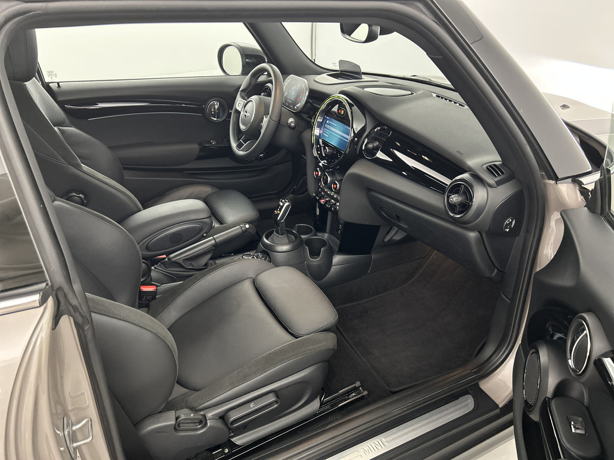 MINI Cooper 1.5 Aut. Premium Pano-dak/Leder/Sportstoelen/Camera/Keyless 56632503 afbeelding 26 hexon-img:f7a384e4cc028a1e