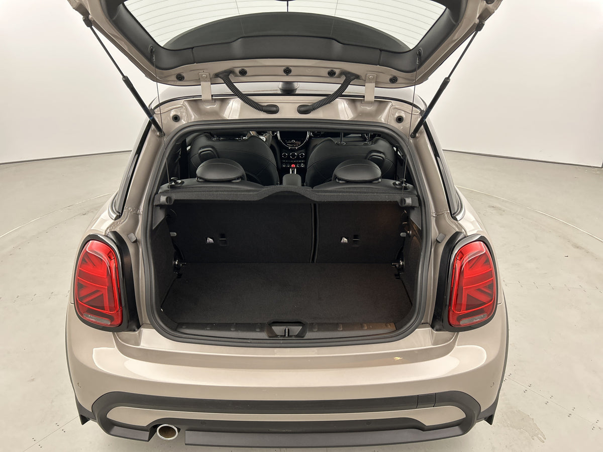 MINI Cooper 1.5 Aut. Premium Pano-dak/Leder/Sportstoelen/Camera/Keyless 56632503 afbeelding 30 hexon-img:f913f4a35efb729b
