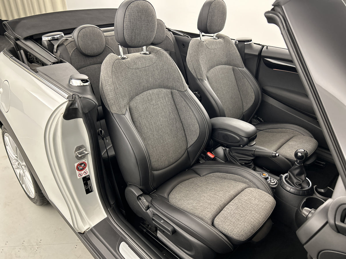MINI Cooper Cabrio 1.5 PDC V+A/Stoelverwarming/Navi/LMV 56792563 afbeelding 27 hexon-img:6f66b507ffdd61be