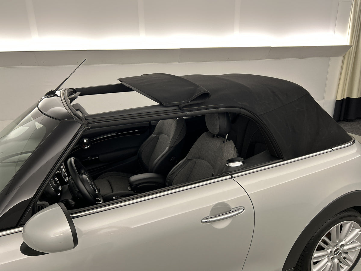 MINI Cooper Cabrio 1.5 PDC V+A/Stoelverwarming/Navi/LMV 56792563 afbeelding 4 hexon-img:1b6de592ed377409