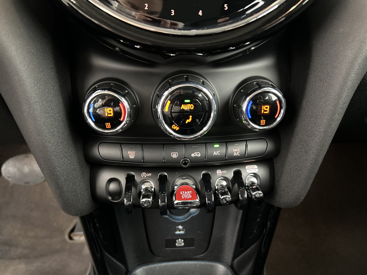 MINI Cooper 1.5 Aut. Camden Digi.Dashboard/Lederen/Sportstoelen/Camera/ 56871152 afbeelding 75 hexon-img:4a36932d853ec745