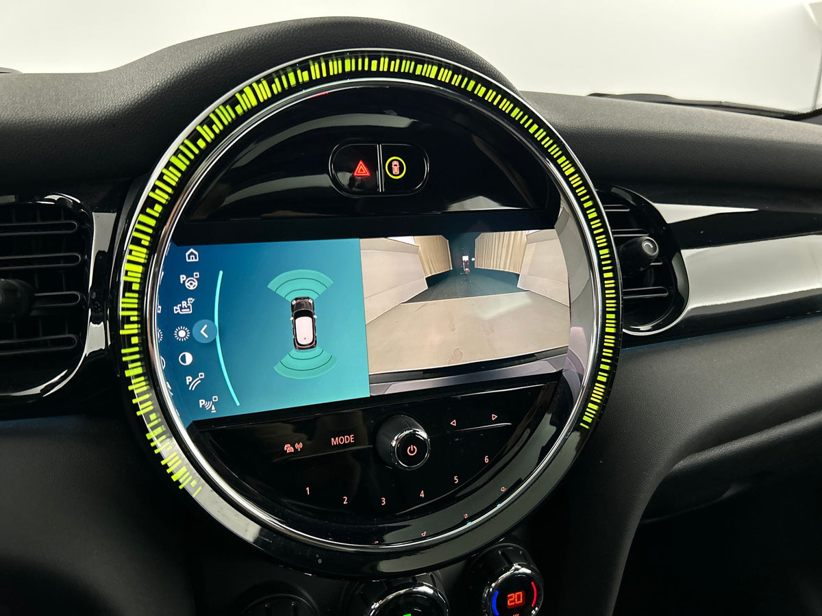 MINI 5-Deurs 1.5 Cooper MINI Yours Pano-dak/Leder/Camera/Head-Up Display 57800915 afbeelding 25 hexon-img:16a8180e2dd10aff