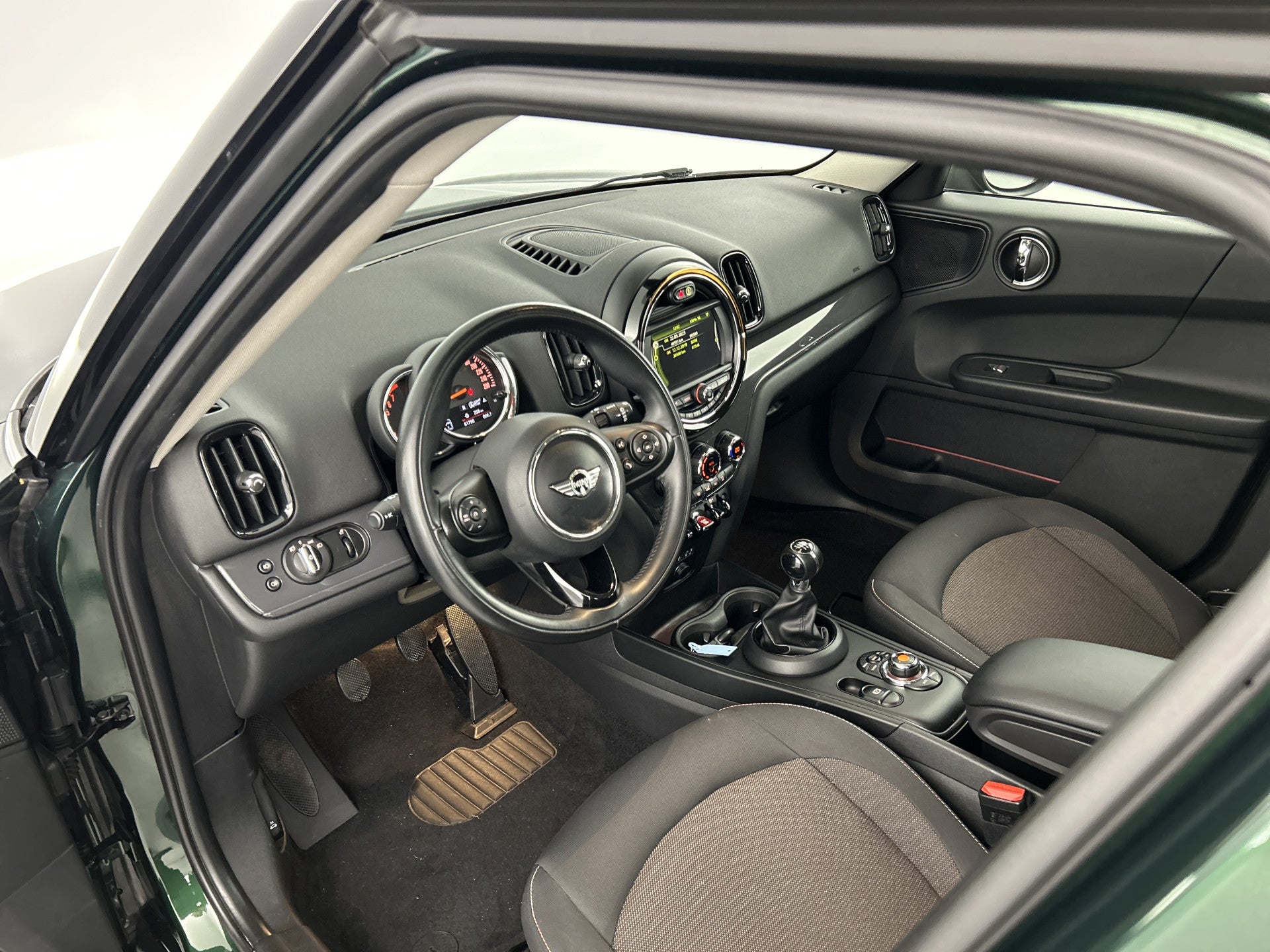 MINI Countryman Mini 1.5 136 PK Cooper Salt Climate/Navi/Park.sens V/A/LED 49740383 afbeelding 39 hexon-img:66ecda8cb5bf10aa