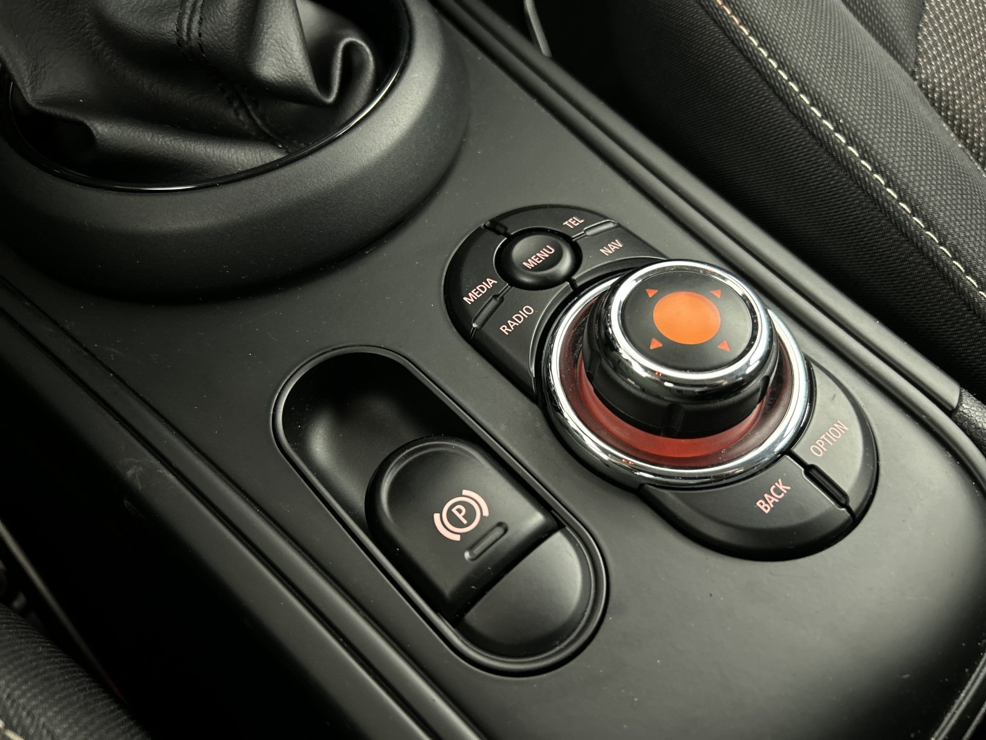 MINI Countryman Mini 1.5 136 PK Cooper Salt Climate/Navi/Park.sens V/A/LED 49740383 afbeelding 49 hexon-img:ca16dabe1723db3e