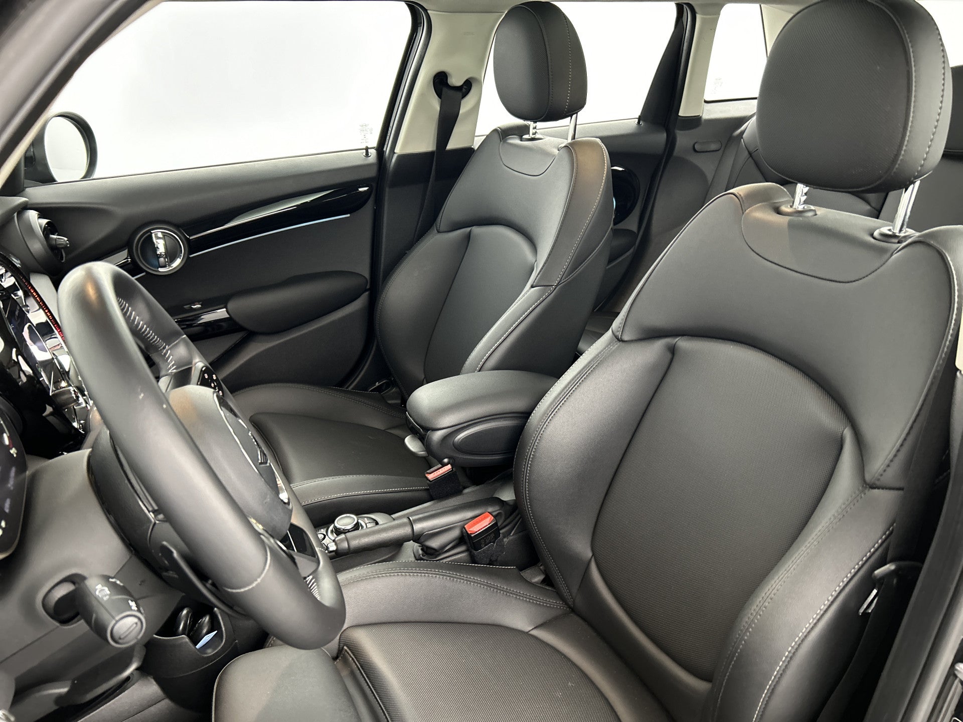 MINI Cooper S Mini 2.0 Aut. Black-Edition Pano-dak/Leder-Sportstoel/17'LMV 51280236 afbeelding 11 hexon-img:4ac96c51f4b59ba1