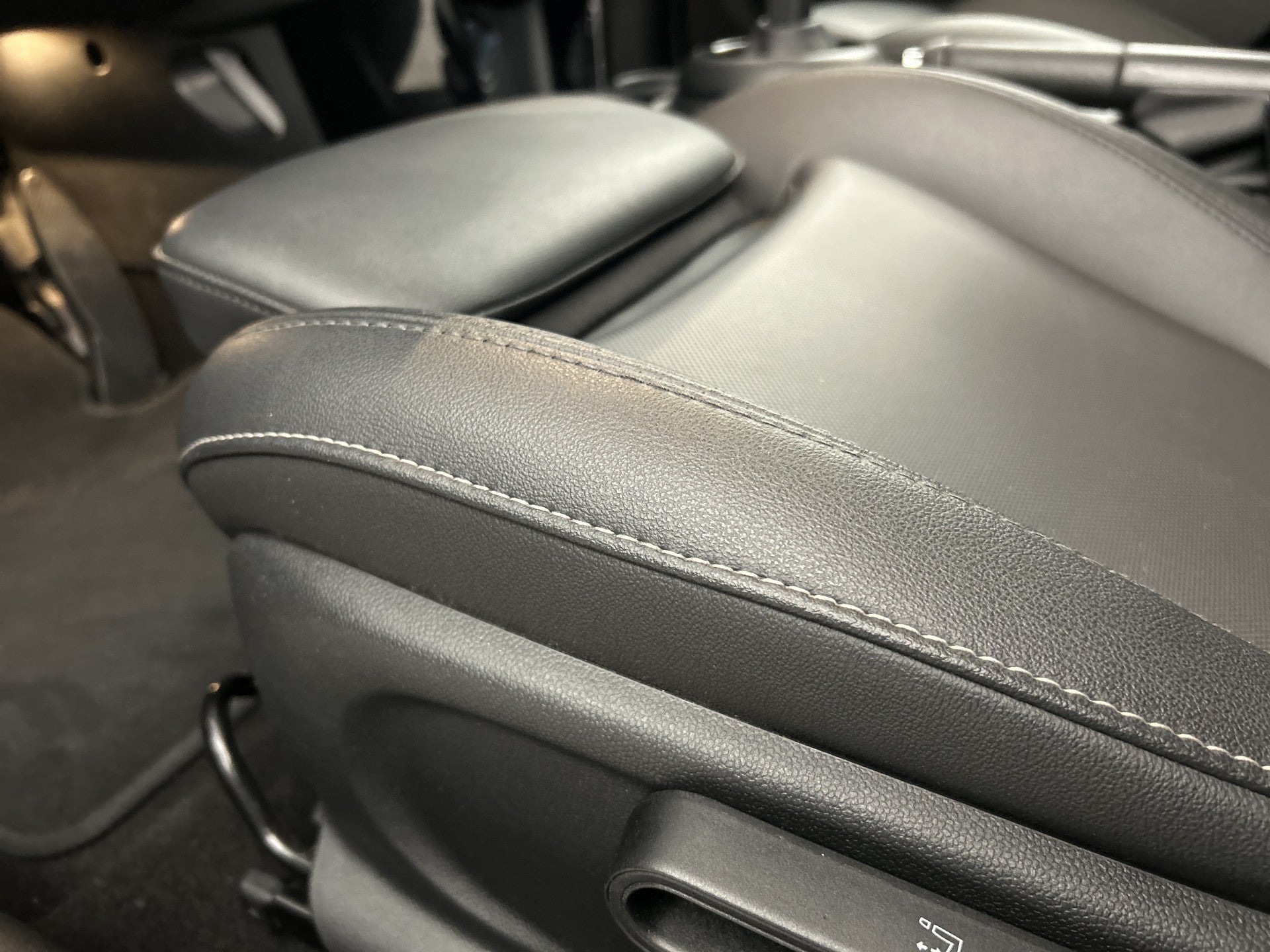 MINI Cooper S Mini 2.0 Aut. Black-Edition Pano-dak/Leder-Sportstoel/17'LMV 51280236 afbeelding 43 hexon-img:b4231a4ea42a9b60
