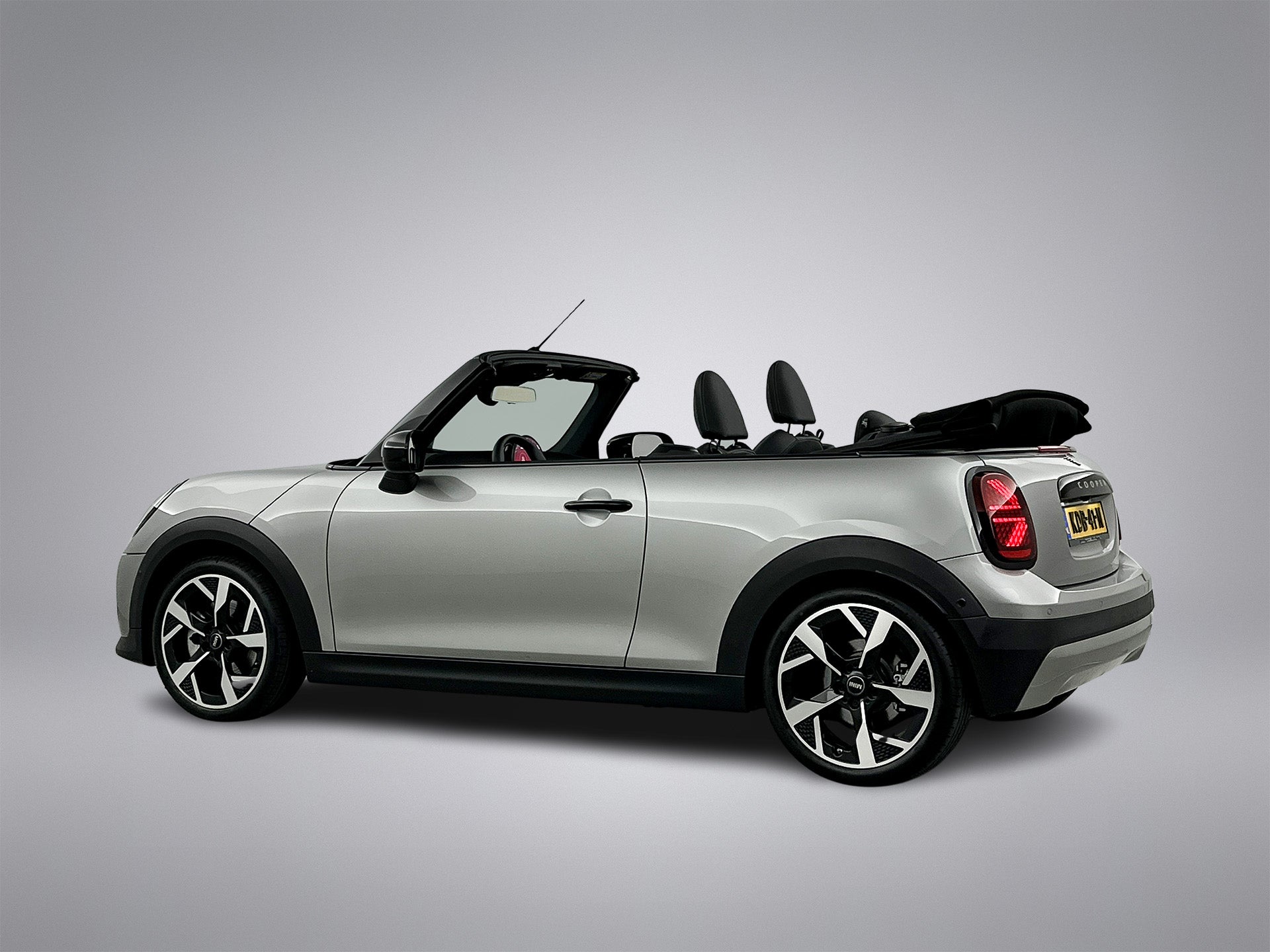 MINI Cooper Cabrio Mini 2.0 164 PK Favoured Sportstoel/Head-Up Display/18'LMV 52813610 afbeelding 15 hexon-img:da88da13289bb425