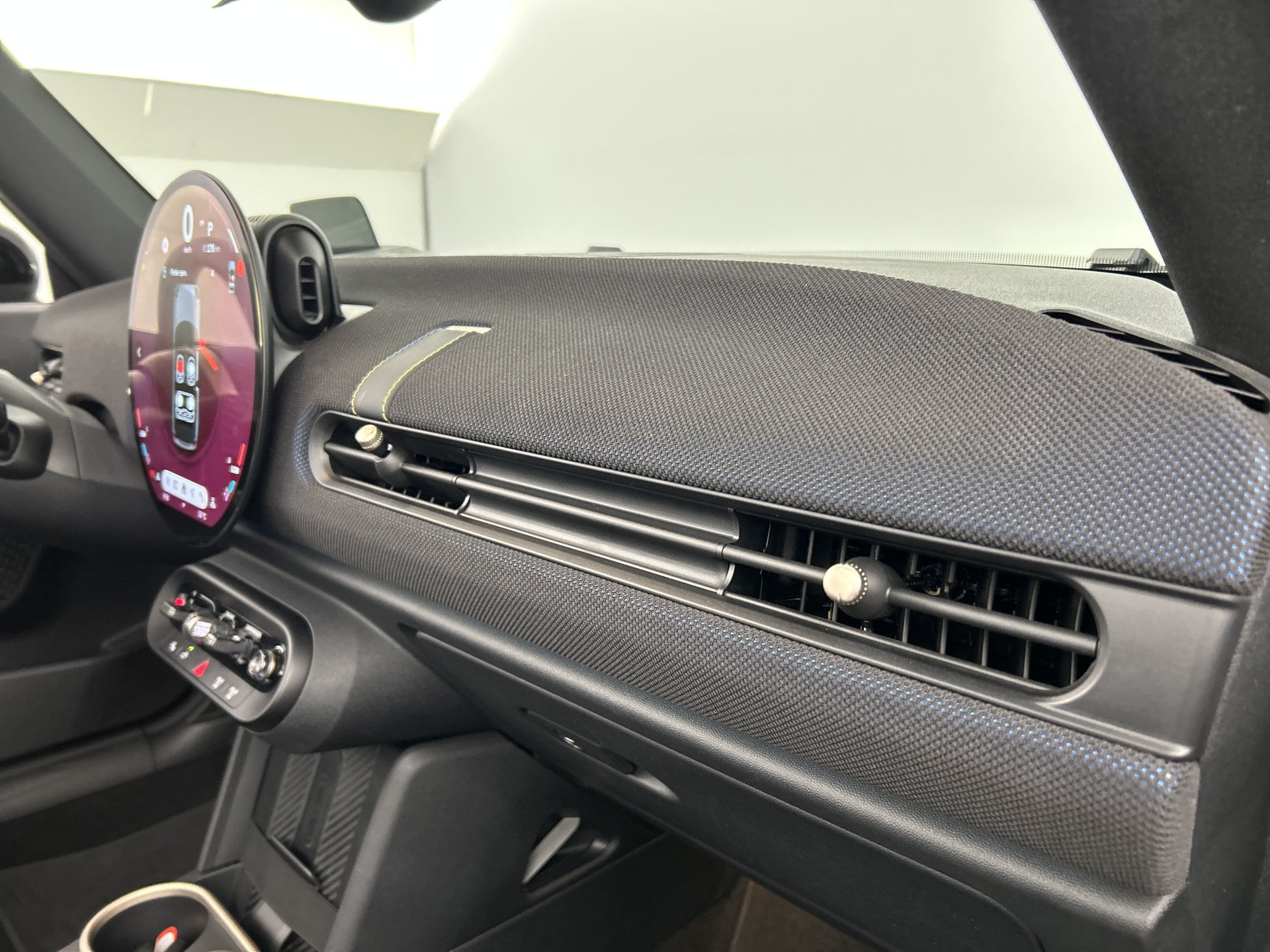 MINI Cooper Cabrio Mini 2.0 164 PK Favoured Sportstoel/Head-Up Display/18'LMV 52813610 afbeelding 18 hexon-img:b4759572ad1d6ee1