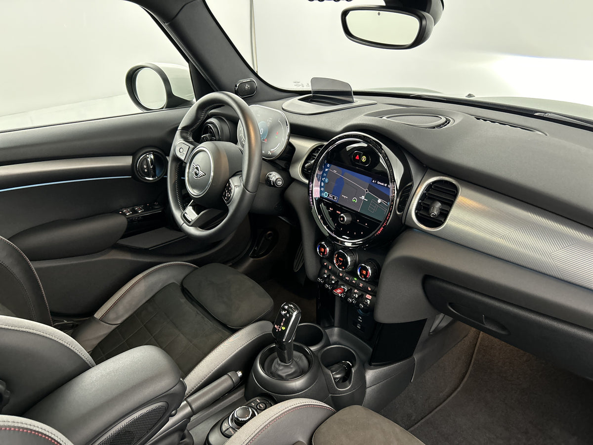 MINI Cooper S 2.0 John Cooper Works Pano-dak/JCW-Remm/Camera/Head-up Display 53351107 afbeelding 21 hexon-img:2f8954ac282a73c2