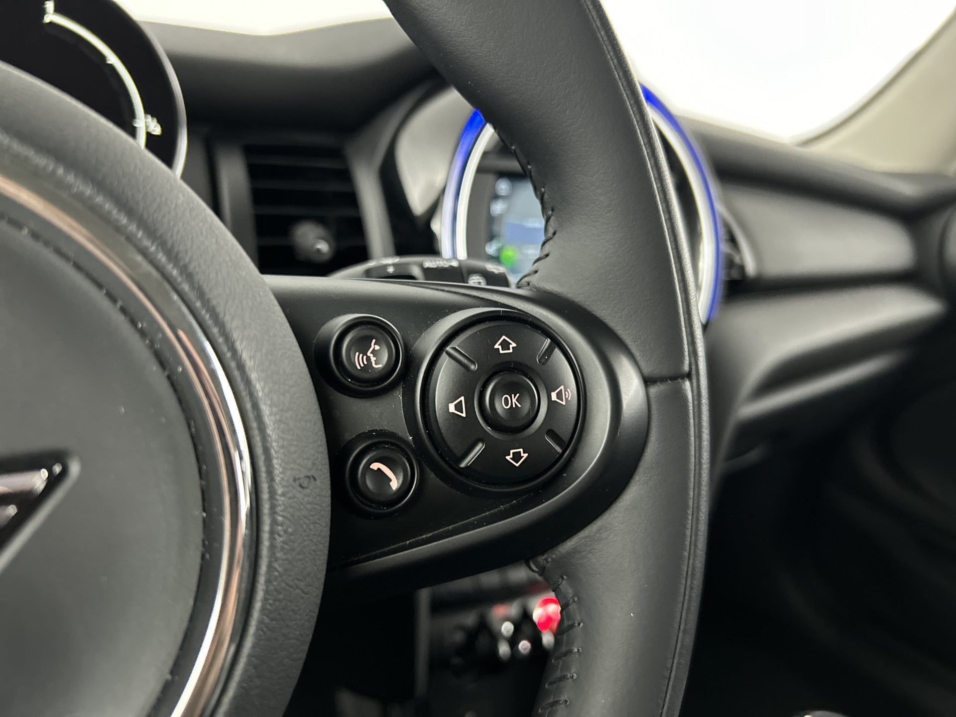 MINI 3-Deurs 1.5 Classic Facelift Digi.Dash/Carplay/Navi/Park.sens/Keyless entry 53909480 afbeelding 19 hexon-img:49633fef50a73093