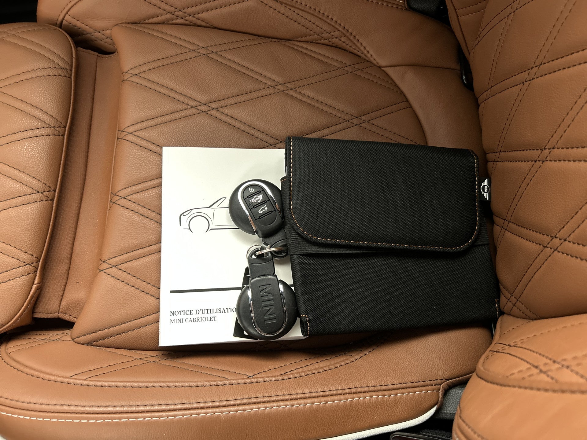 MINI Cooper Cabrio 1.5 Premium plus Leder/Head-up Display/Camera/Carplay 54233182 afbeelding 31 hexon-img:9d8c561d9012e676