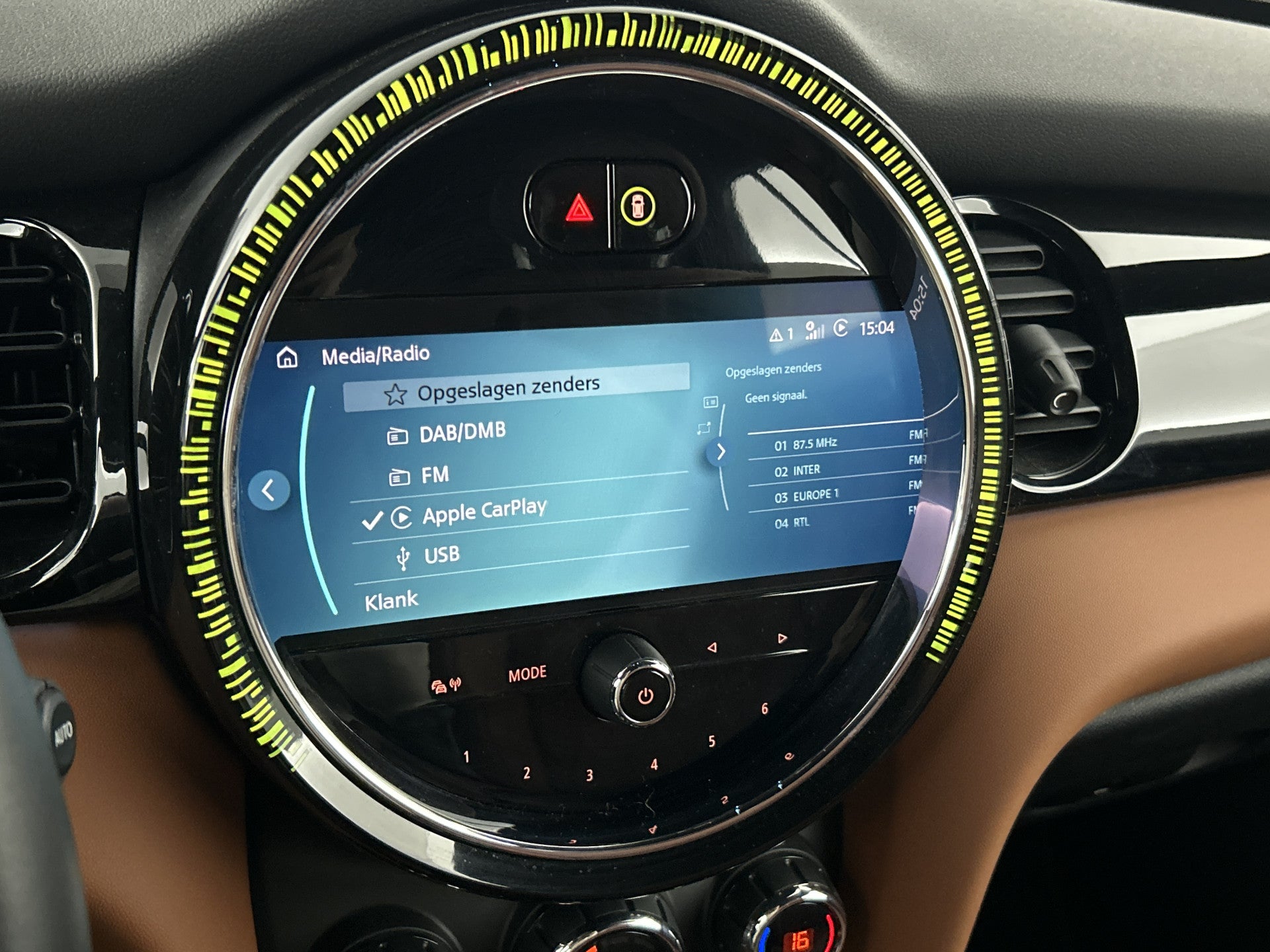 MINI Cooper Cabrio 1.5 Premium plus Leder/Head-up Display/Camera/Carplay 54233182 afbeelding 65 hexon-img:8cbeae03999105c1