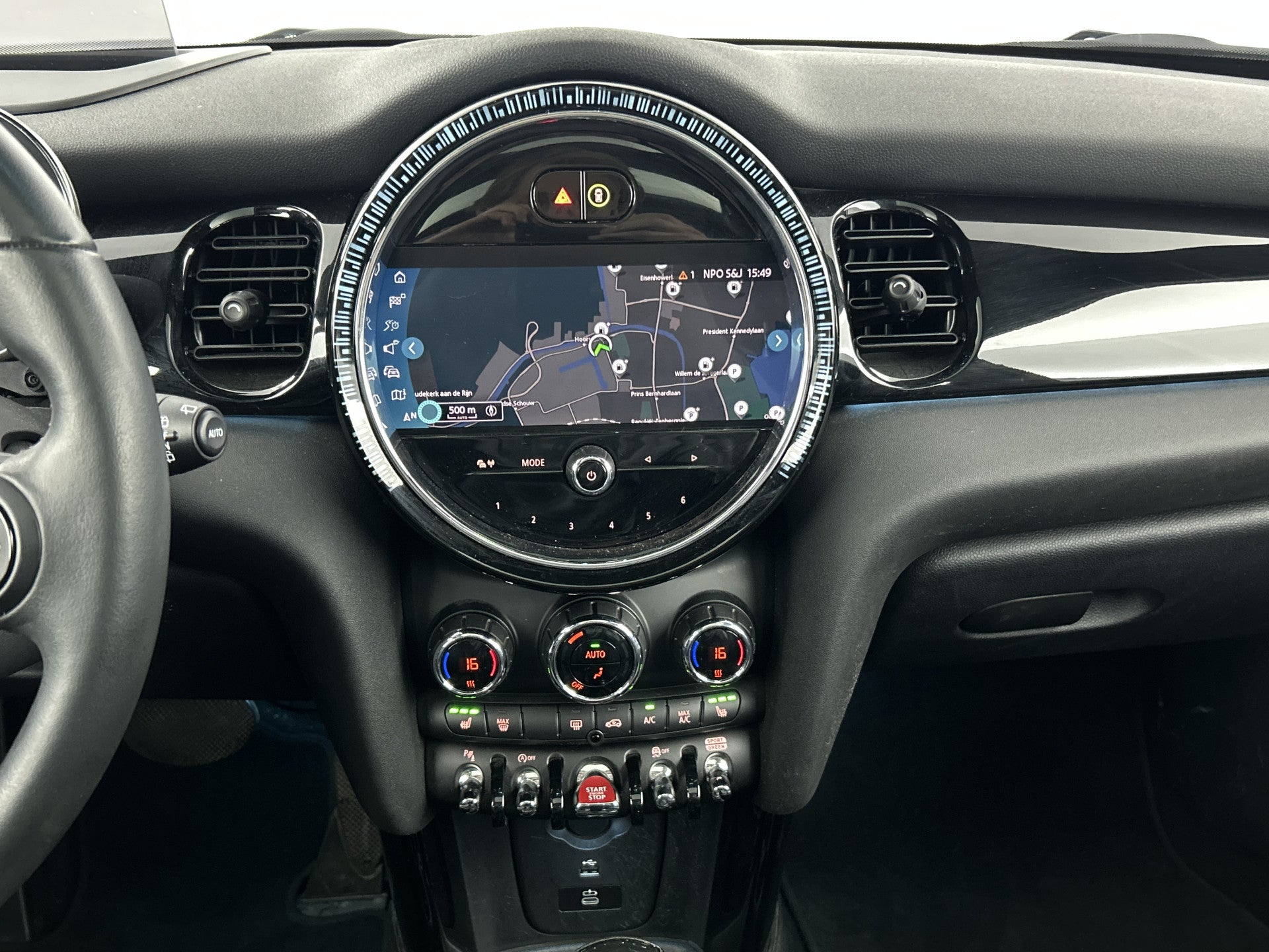 MINI Cooper Mini 1.5 Camden Plus Pano-dak/Head-Up Display/Camera/Leder 54396301 afbeelding 23 hexon-img:edb9224eccaf13f3