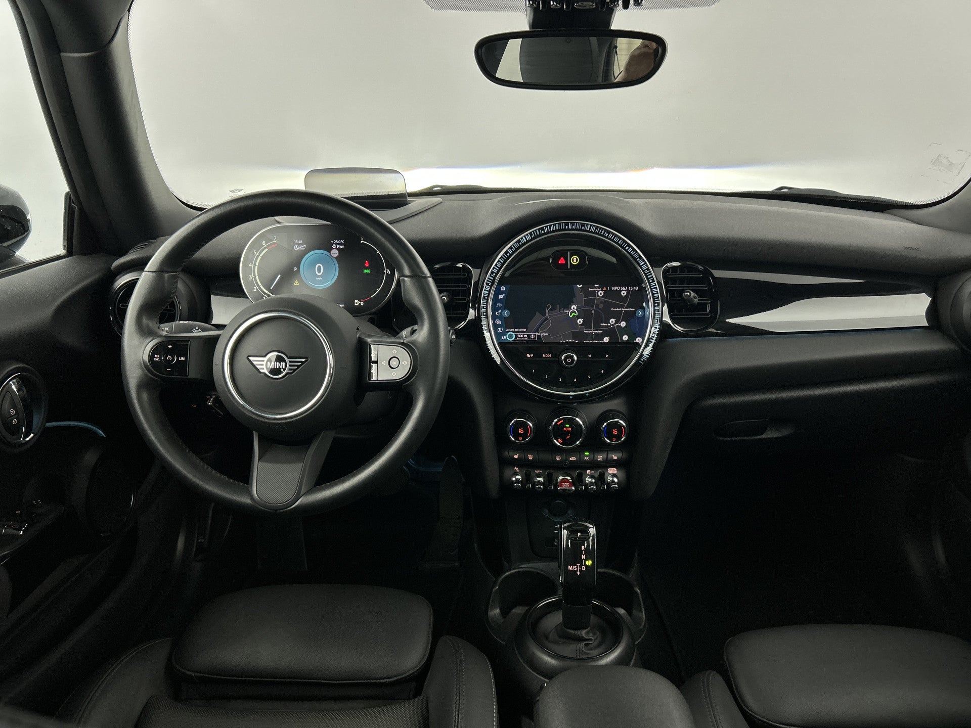 MINI Cooper Mini 1.5 Camden Plus Pano-dak/Head-Up Display/Camera/Leder 54396301 afbeelding 51 hexon-img:e0a52f81453afe78