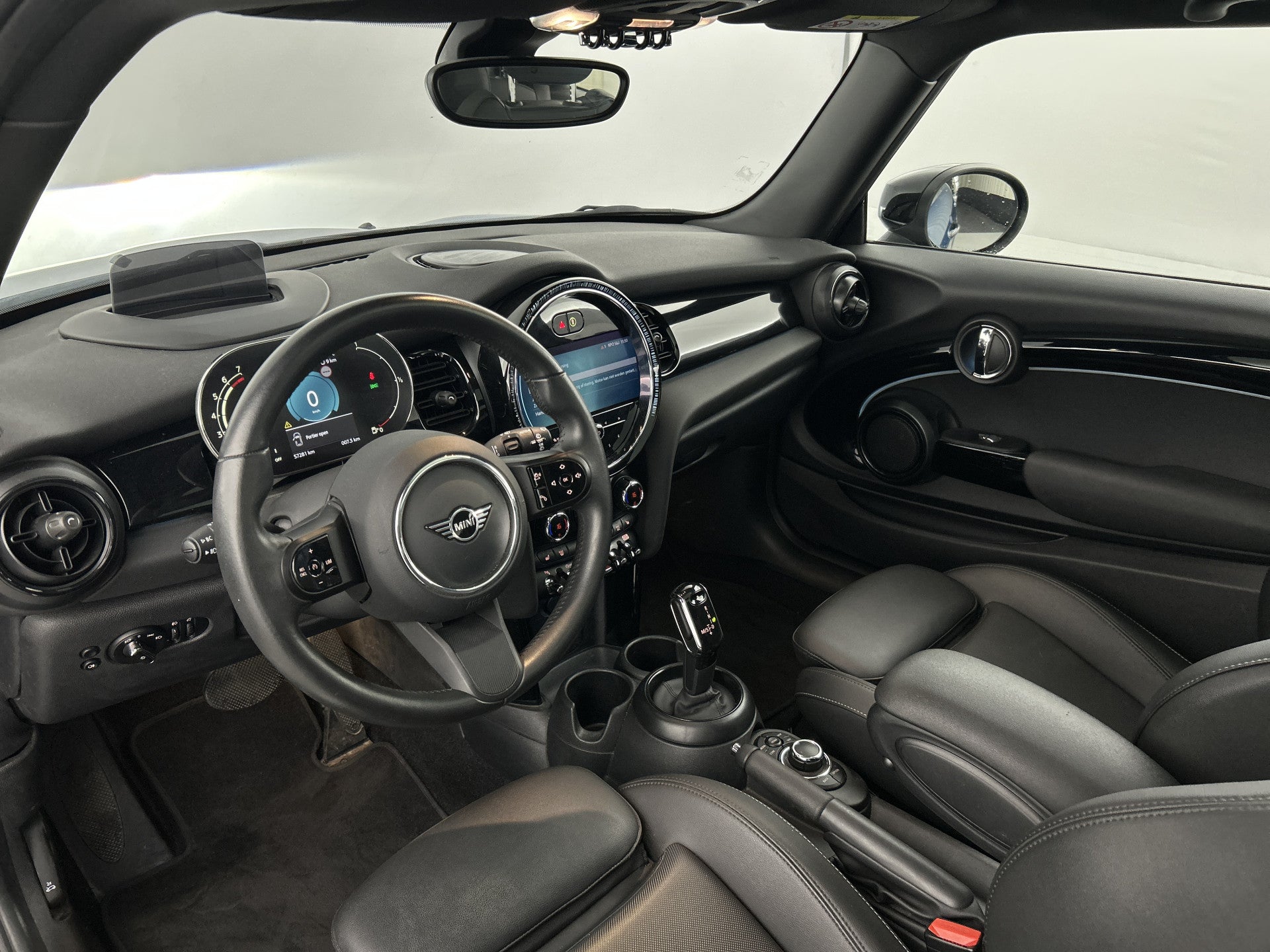 MINI Cooper Mini 1.5 Camden Plus Pano-dak/Head-Up Display/Camera/Leder 54396301 afbeelding 59 hexon-img:4f26c1680c9d1e7e