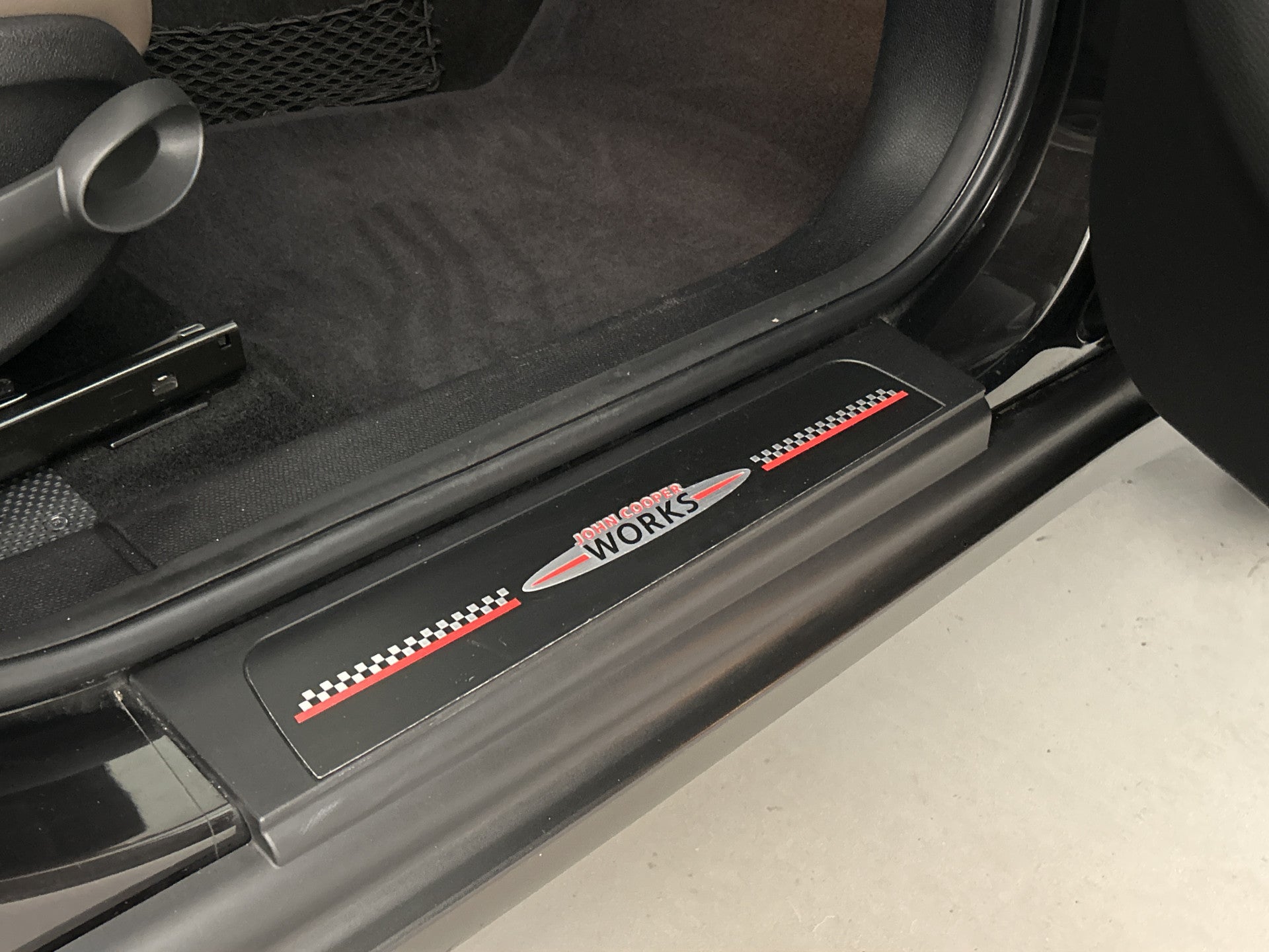MINI Countryman 1.6 Cooper JCW-Pack Pano-dak/Leder/19'LMV/Full-Options 54396565 afbeelding 21 hexon-img:5a71f1ac5fa1e34e