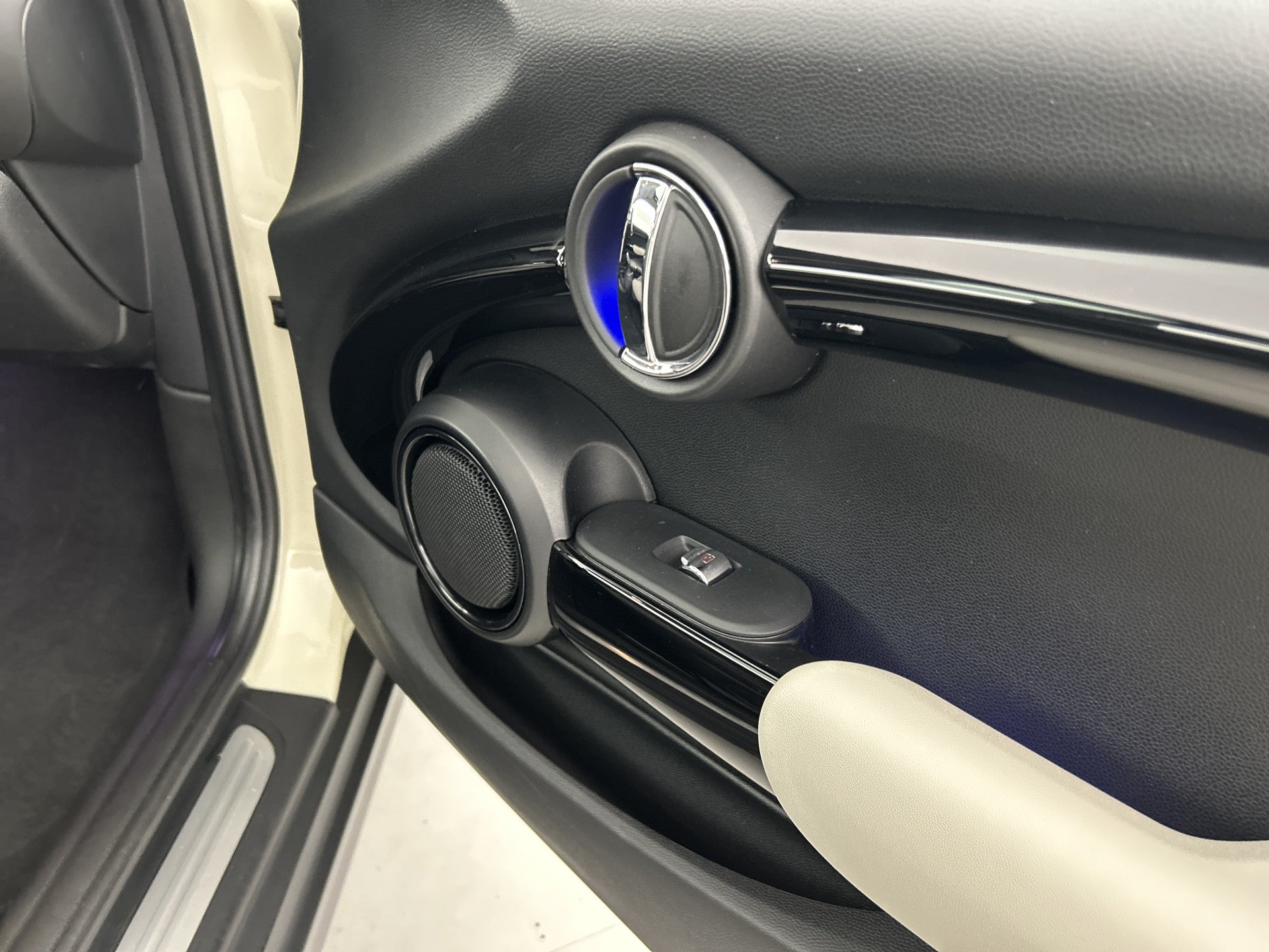 MINI Cooper 1.5 136 PK Aut. Heddon Street Ed. Pano-dak/Sportstoelen/Carplay 54513288 afbeelding 49 hexon-img:266cde7e1925686c