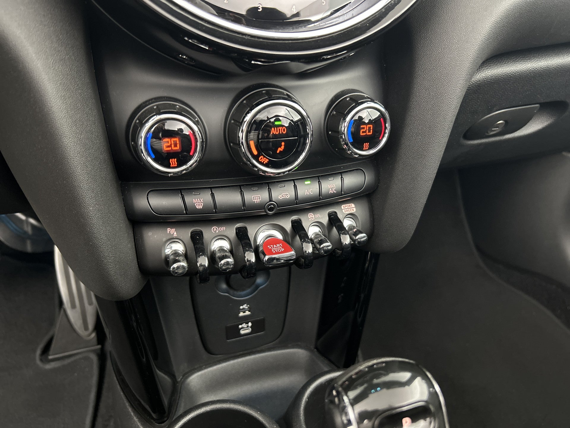MINI Cooper Cabrio 1.5 John Works Camera/Yours-Leder/Head-Up Display/Keyless 54837066 afbeelding 38 hexon-img:a9ae3c9059c0e70a