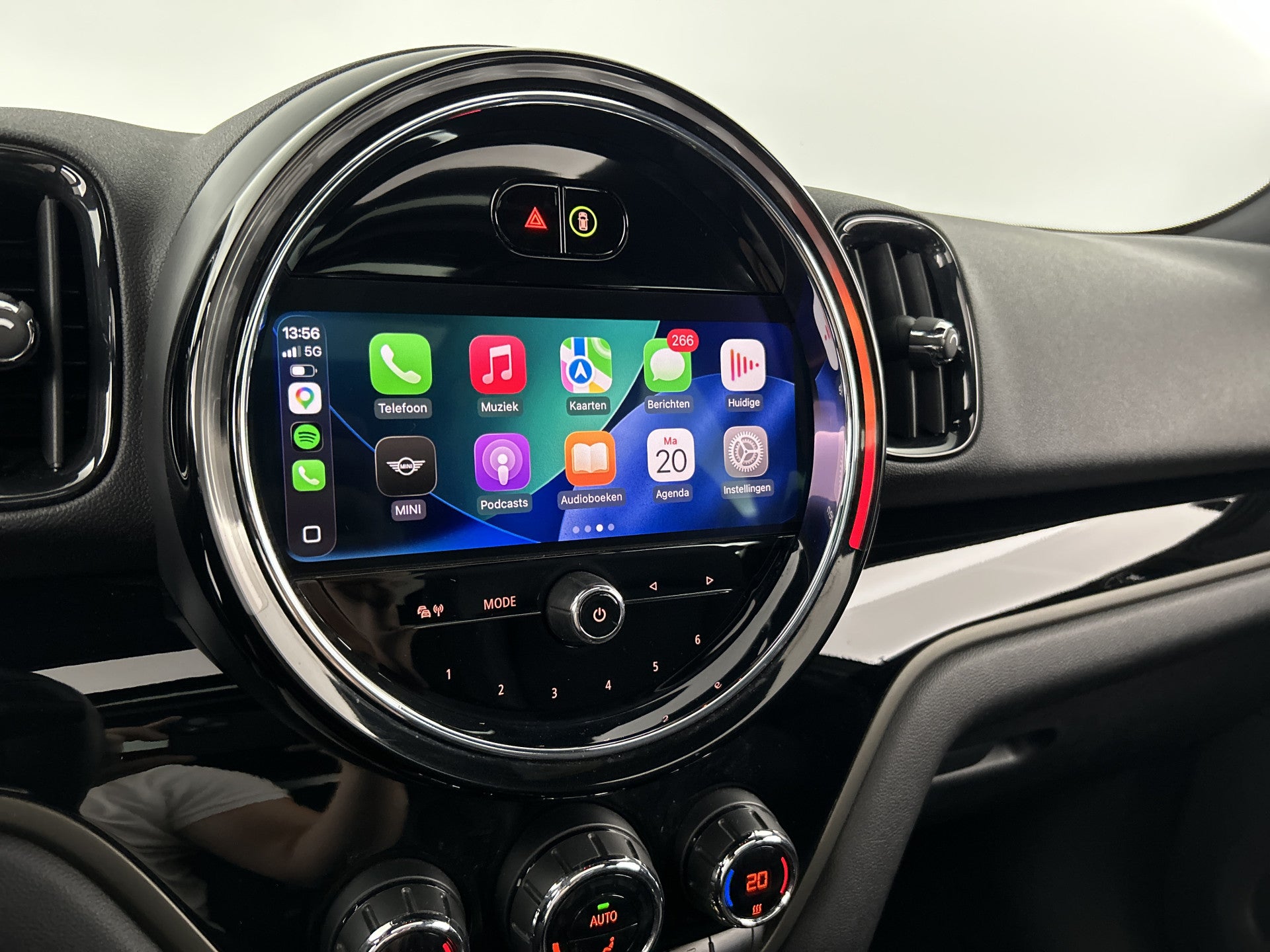 MINI Countryman COOPER SE ALL4 Northwood edition | Pano | head up | 55108958 afbeelding 23 hexon-img:59f2e0c294471287