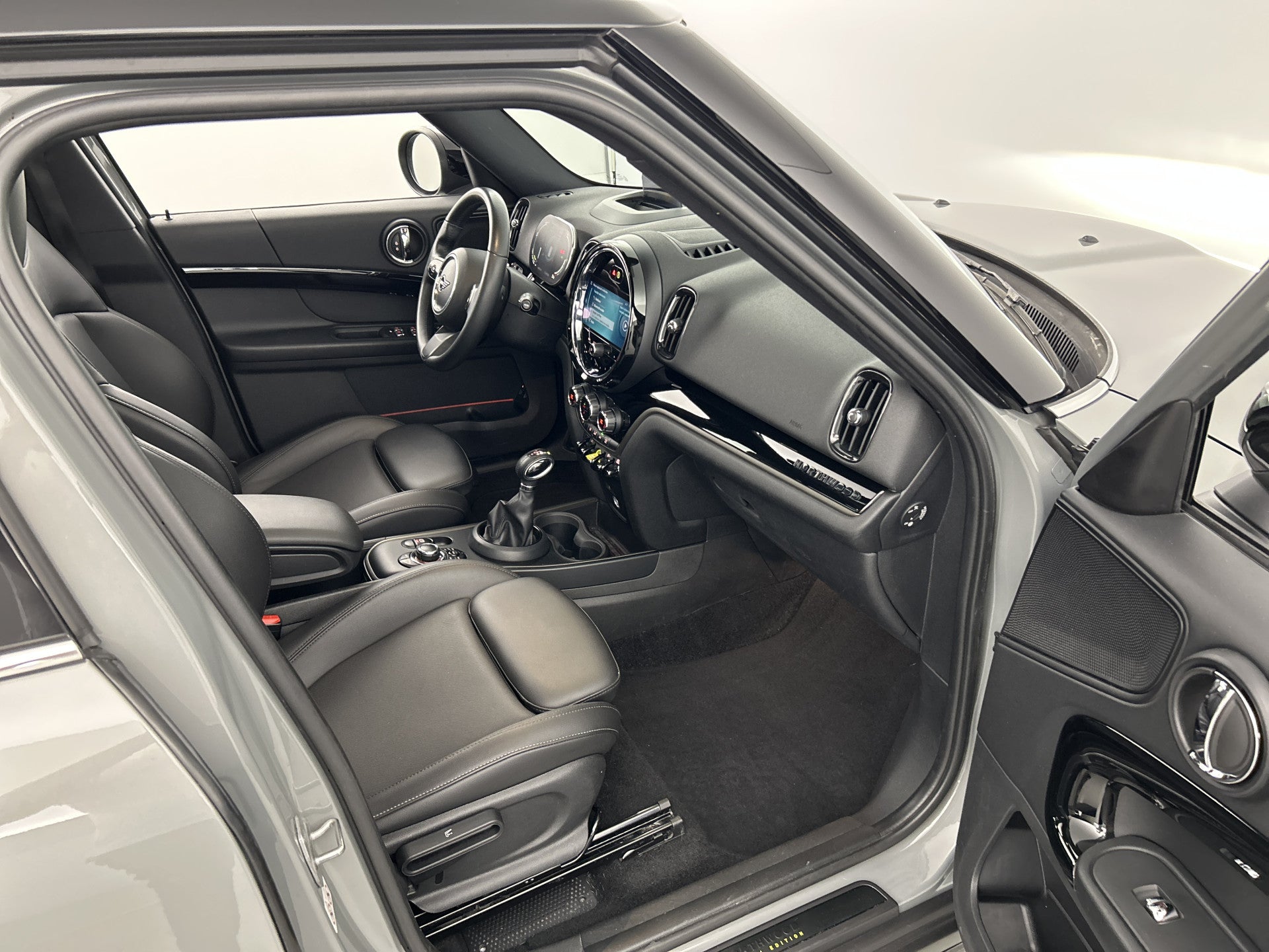 MINI Countryman COOPER SE ALL4 Northwood edition | Pano | head up | 55108958 afbeelding 29 hexon-img:f158d1c341554eea