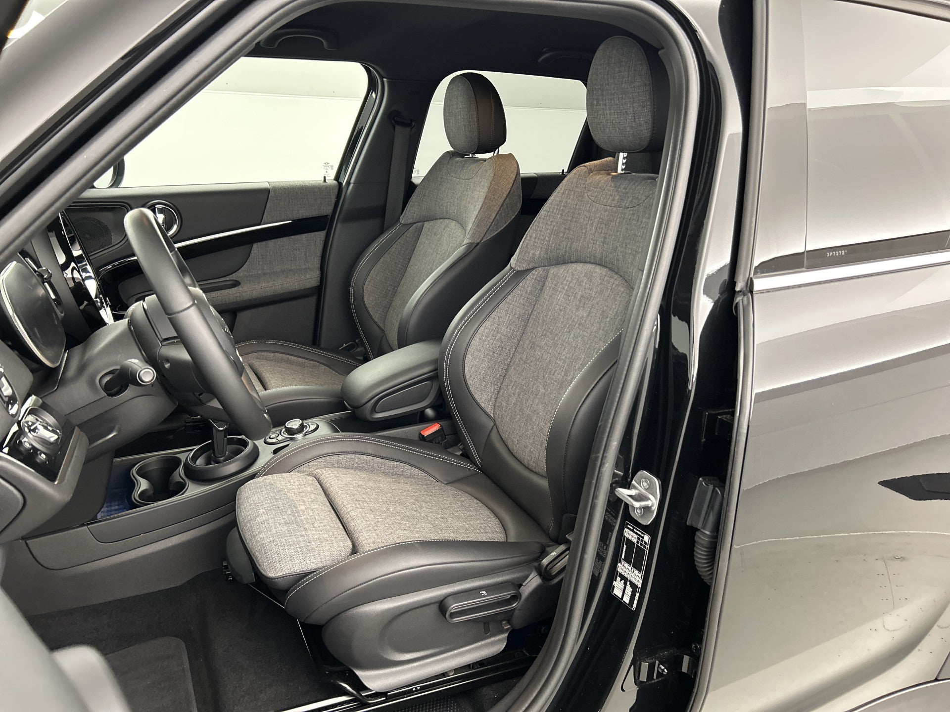 MINI Countryman 1.5 Cooper Black Edition. Sportstoelen/Camera 55865058 afbeelding 11 hexon-img:05f1b4236d3d45f9