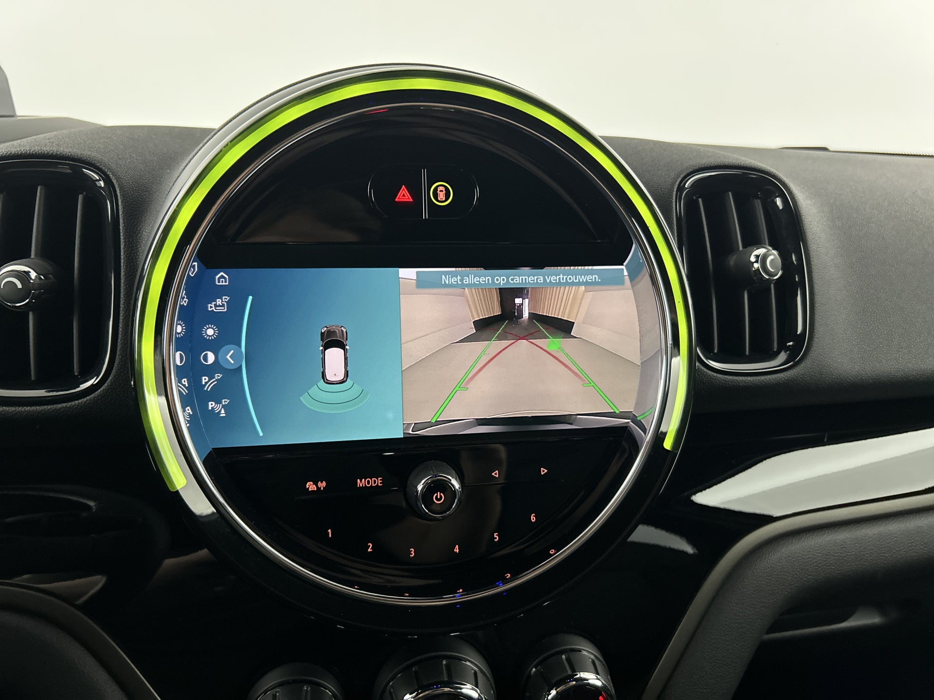 MINI Countryman Cooper SE ALL4 Premium+ Memory/Head-Up Display/Camera 56229548 afbeelding 28 hexon-img:ab6bdbb1e20d5279