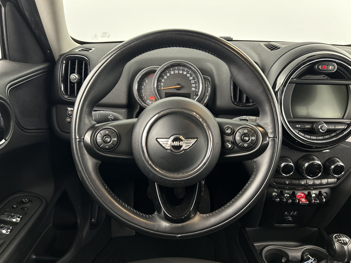 MINI Countryman 1.5 136 PK Cooper Black Pack Climate/Navi/17LMV/Park.Sens 56632640 afbeelding 11 hexon-img:827db71b2a2d98b1