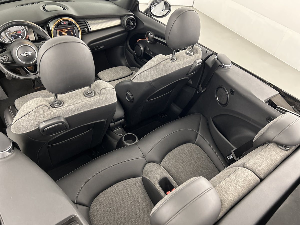 MINI Cooper Cabrio 1.5 PDC V+A/Stoelverwarming/Navi/LMV 56792563 afbeelding 30 hexon-img:925036d86e33f52a