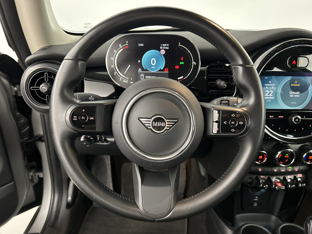 MINI Cooper 1.5 Aut. Camden Digi.Dashboard/Lederen/Sportstoelen/Camera/ 56871152 afbeelding 15 hexon-img:d3379f87bec7e54e