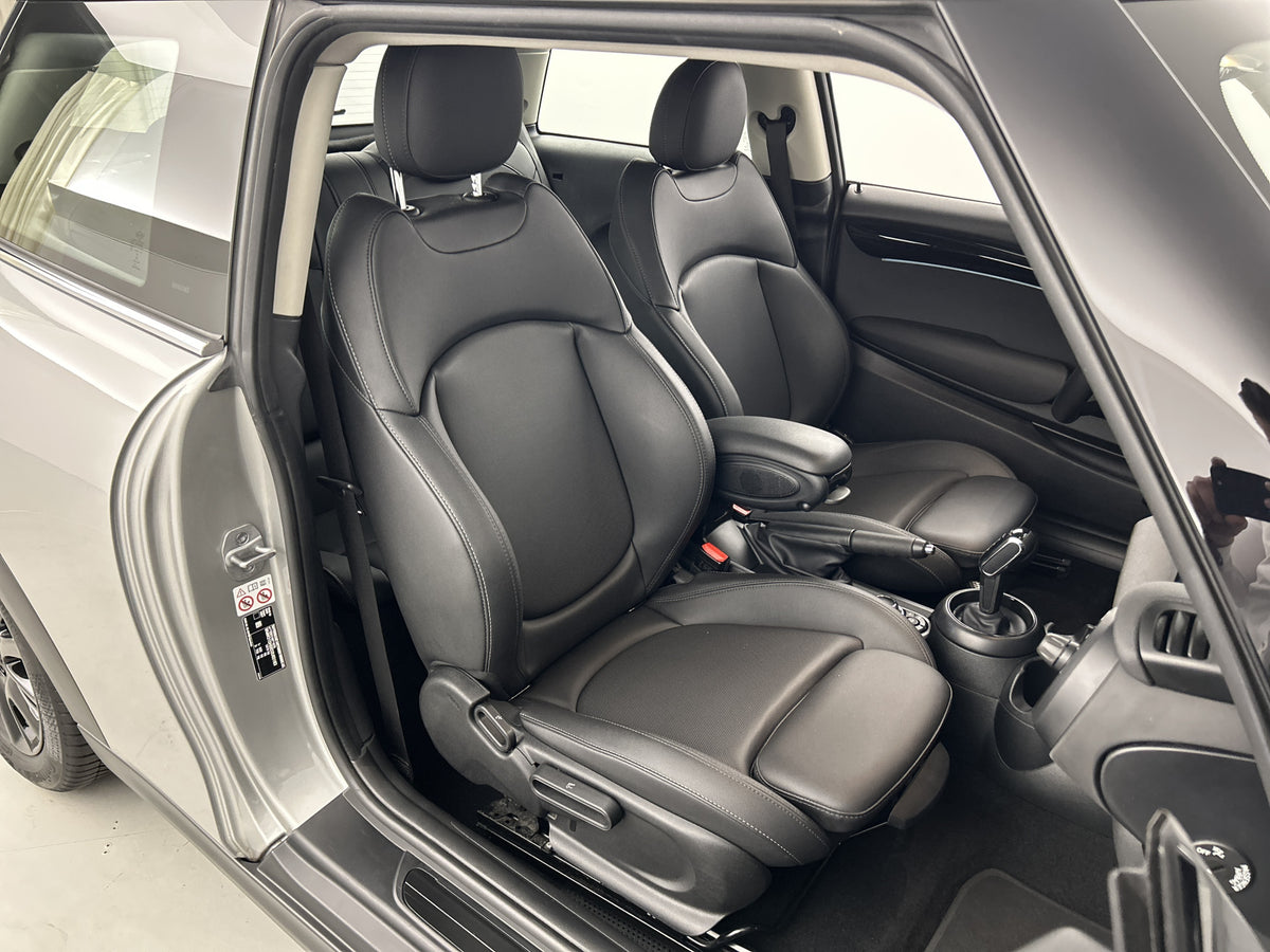 MINI Cooper 1.5 Aut. Camden Digi.Dashboard/Lederen/Sportstoelen/Camera/ 56871152 afbeelding 26 hexon-img:942a15d6f134e971