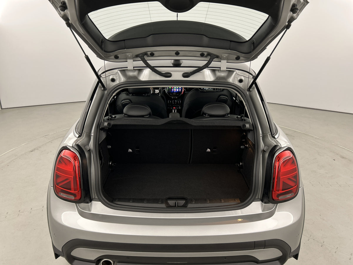 MINI Cooper 1.5 Aut. Camden Digi.Dashboard/Lederen/Sportstoelen/Camera/ 56871152 afbeelding 29 hexon-img:f771da48248fb126