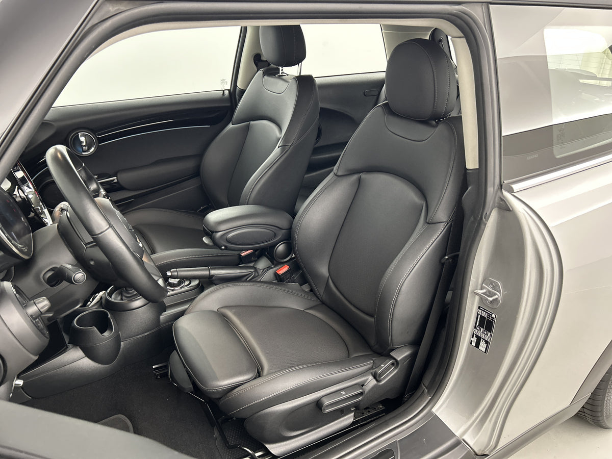 MINI Cooper 1.5 Aut. Camden Digi.Dashboard/Lederen/Sportstoelen/Camera/ 56871152 afbeelding 43 hexon-img:4c7eef0abaaadd36