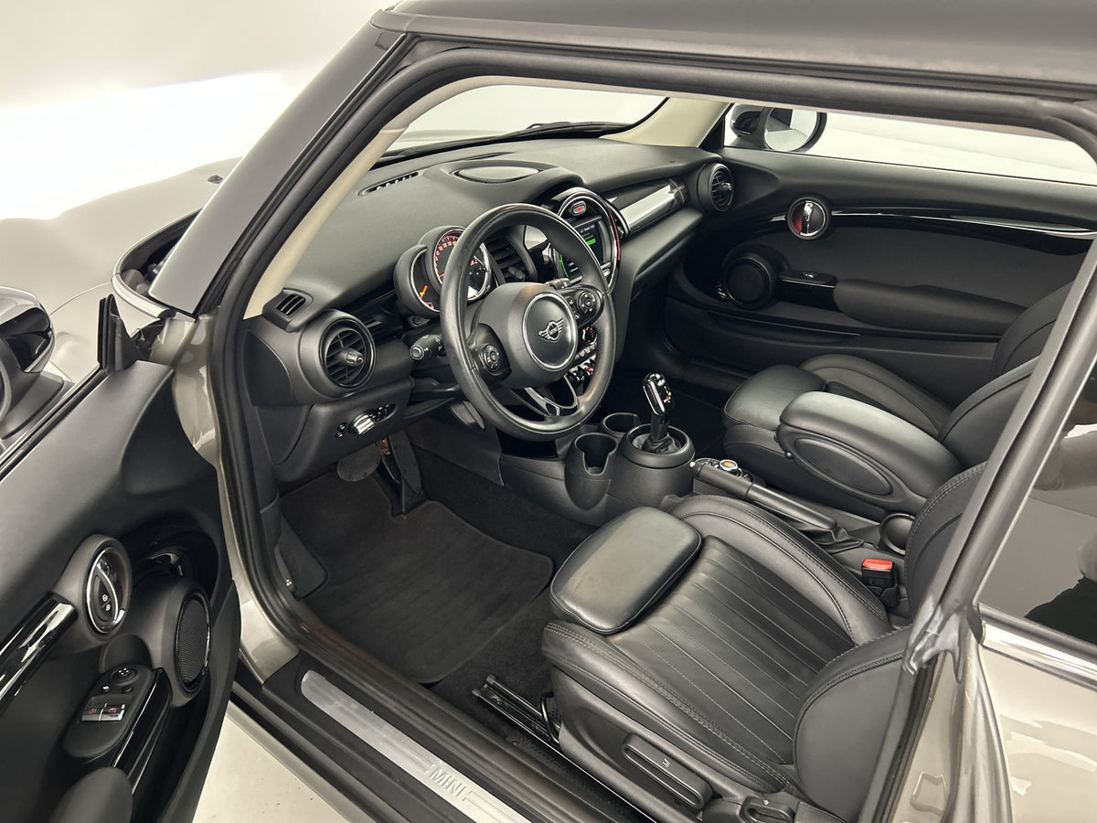 MINI 3-Deurs 1.5 Cooper Greenwich ED. Panodak/carplay/yours leer/cruise control 56871161 afbeelding 12 hexon-img:c004f9acc0963b2f