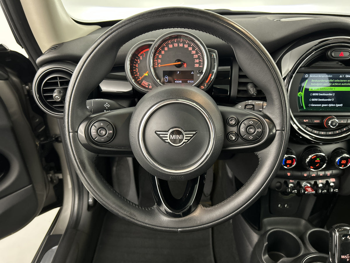 MINI 3-Deurs 1.5 Cooper Greenwich ED. Panodak/carplay/yours leer/cruise control 56871161 afbeelding 16 hexon-img:4168243daea93e03