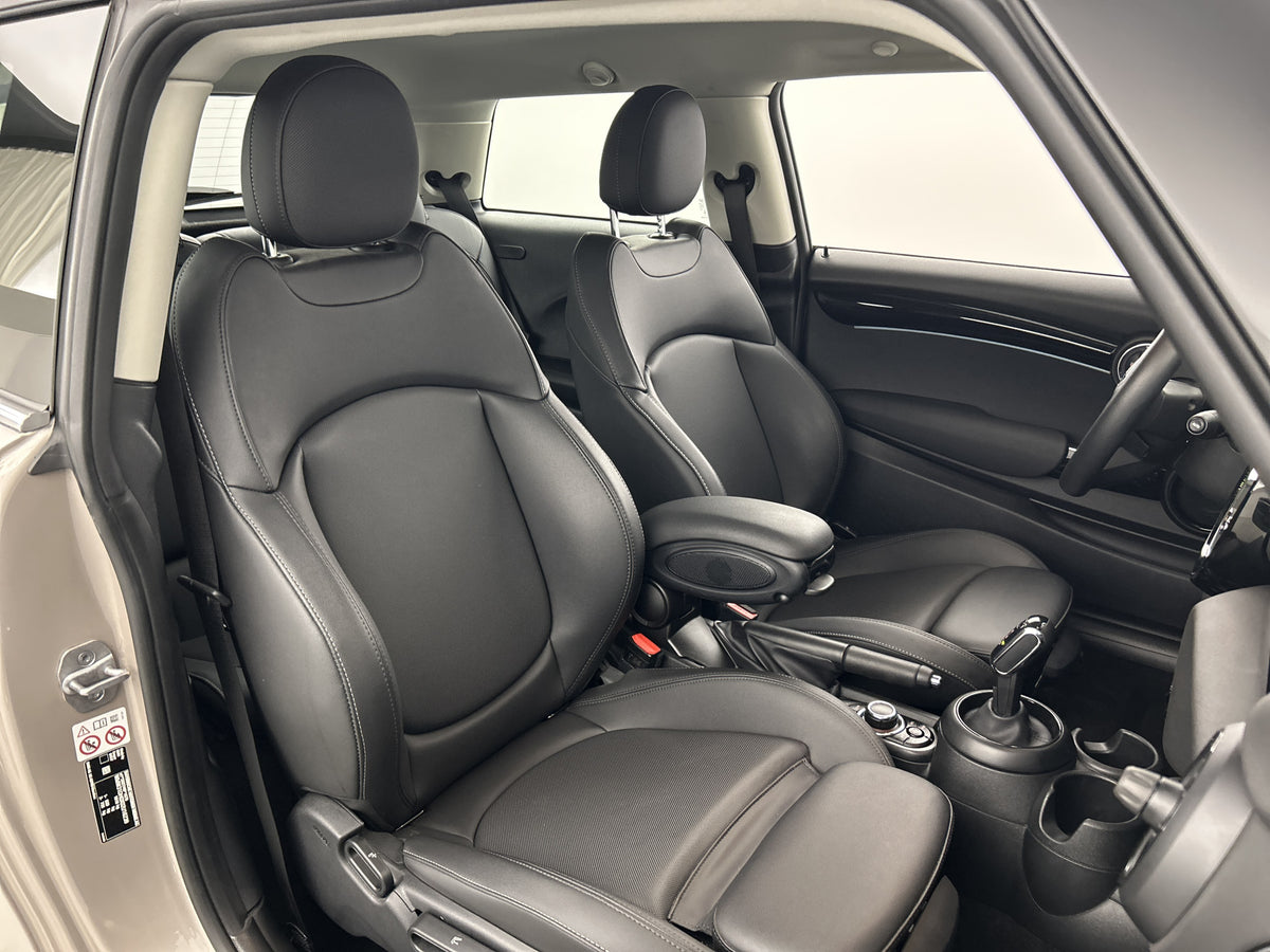 MINI Cooper 1.5 Aut. Camden Edition Leder/Sportstoelen Climate Carplay Piano-Pack 57499909 afbeelding 14 hexon-img:5cb1f6ccf6c6c520