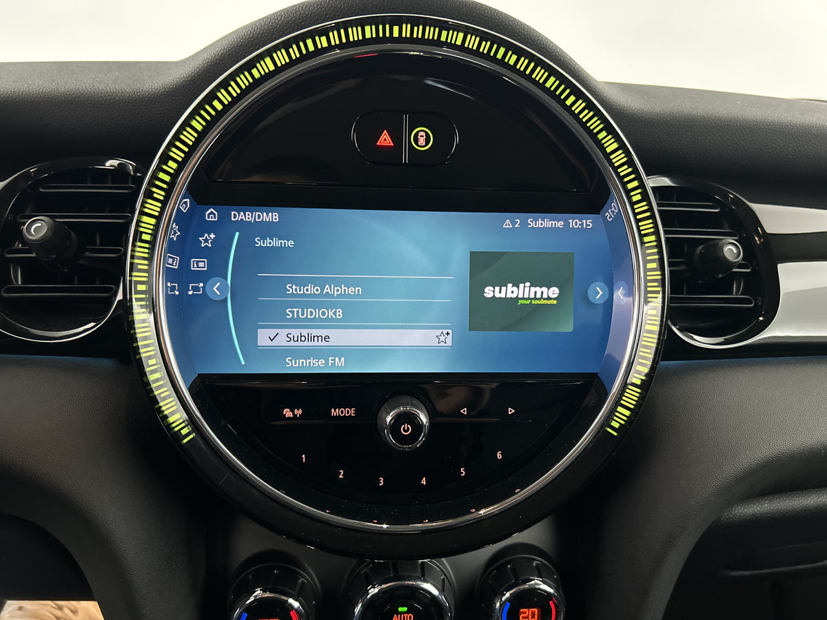 MINI Cooper 1.5 Aut. Camden Edition Leder/Sportstoelen Climate Carplay Piano-Pack 57499909 afbeelding 19 hexon-img:4d5021d21caa640f
