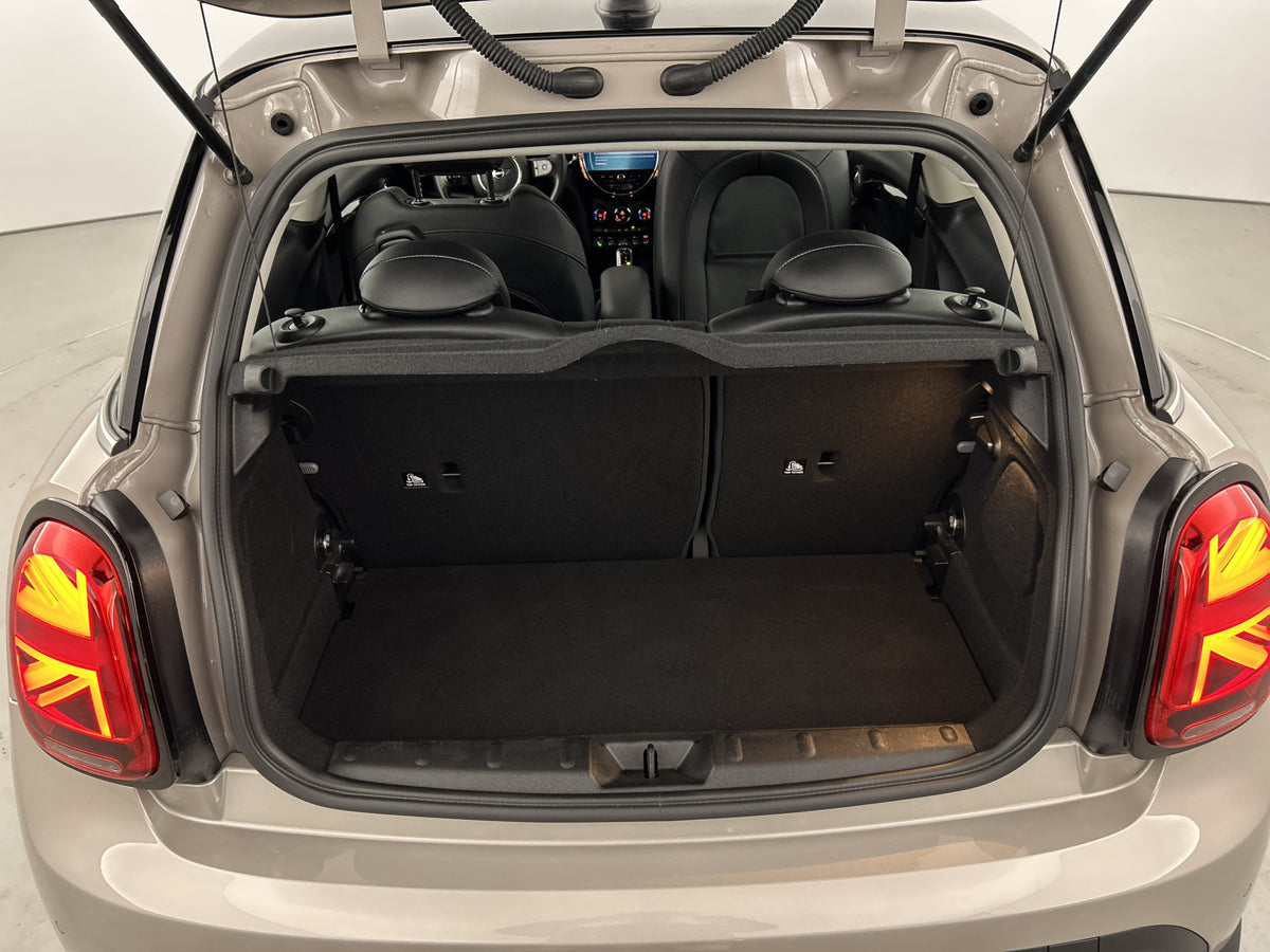 MINI Cooper 1.5 Aut. Camden Edition Leder/Sportstoelen Climate Carplay Piano-Pack 57499909 afbeelding 22 hexon-img:27bcb1a45c681562