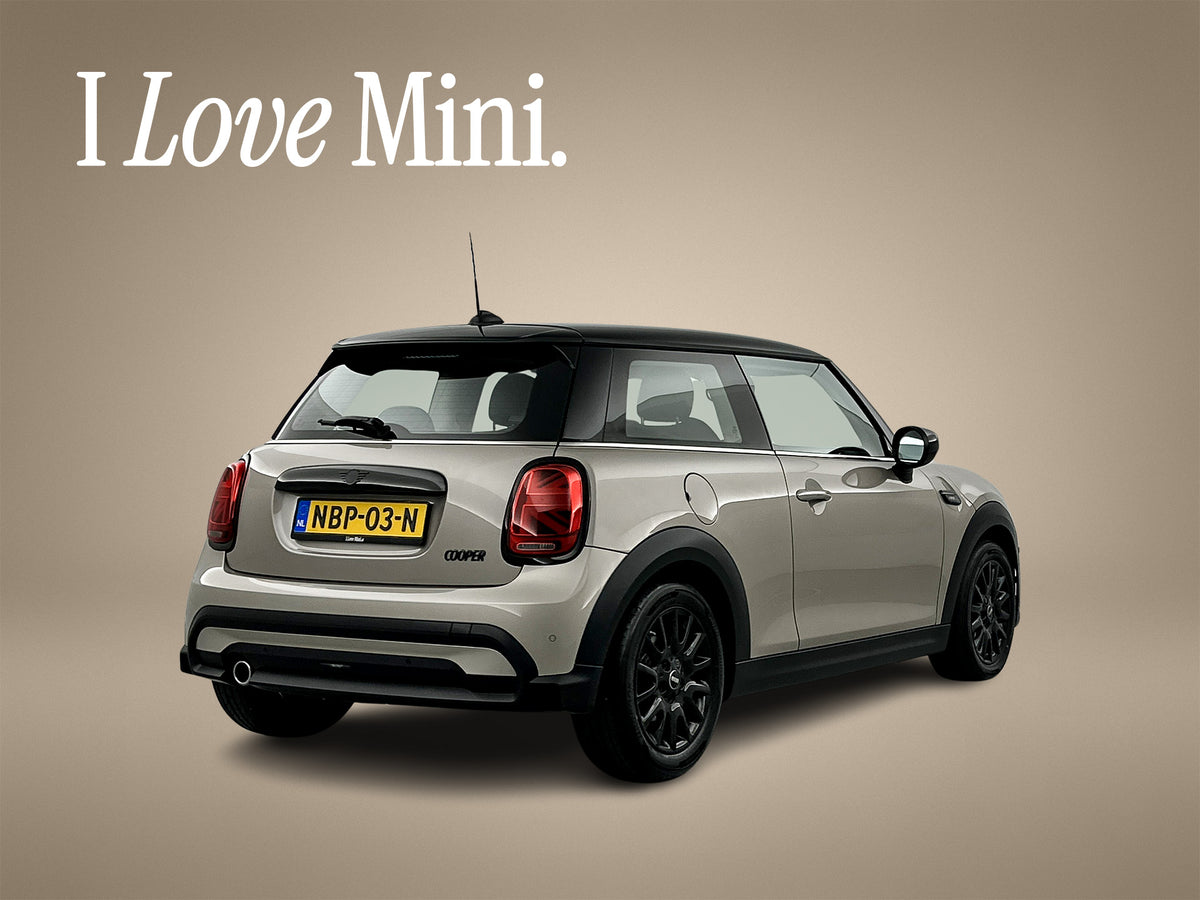 MINI Cooper 1.5 Aut. Camden Edition Leder/Sportstoelen Climate Carplay Piano-Pack 57499909 afbeelding 4 hexon-img:6003fbdce99d9ee5