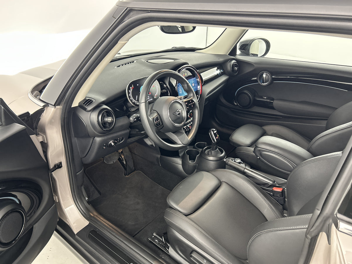 MINI Cooper 1.5 Aut. Camden Edition Leder/Sportstoelen Climate Carplay Piano-Pack 57499909 afbeelding 9 hexon-img:190f540d3c7167ca