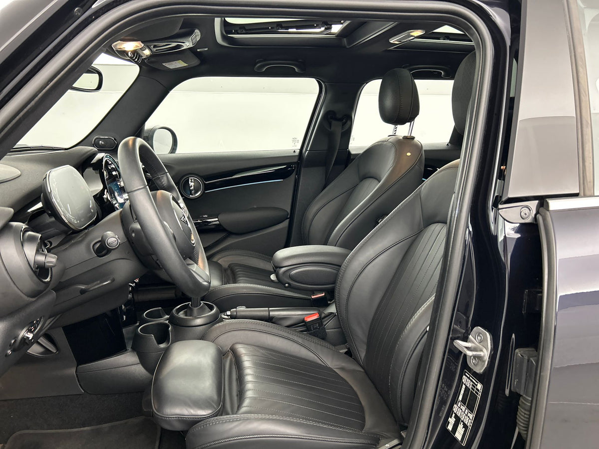 MINI 5-Deurs 1.5 Cooper MINI Yours Pano-dak/Leder/Camera/Head-Up Display 57800915 afbeelding 14 hexon-img:a63c1f60b7c535ac