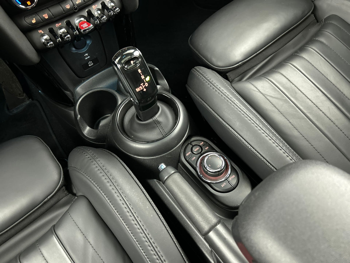 MINI 5-Deurs 1.5 Cooper MINI Yours Pano-dak/Leder/Camera/Head-Up Display 57800915 afbeelding 30 hexon-img:c9ae6ec0a127176e